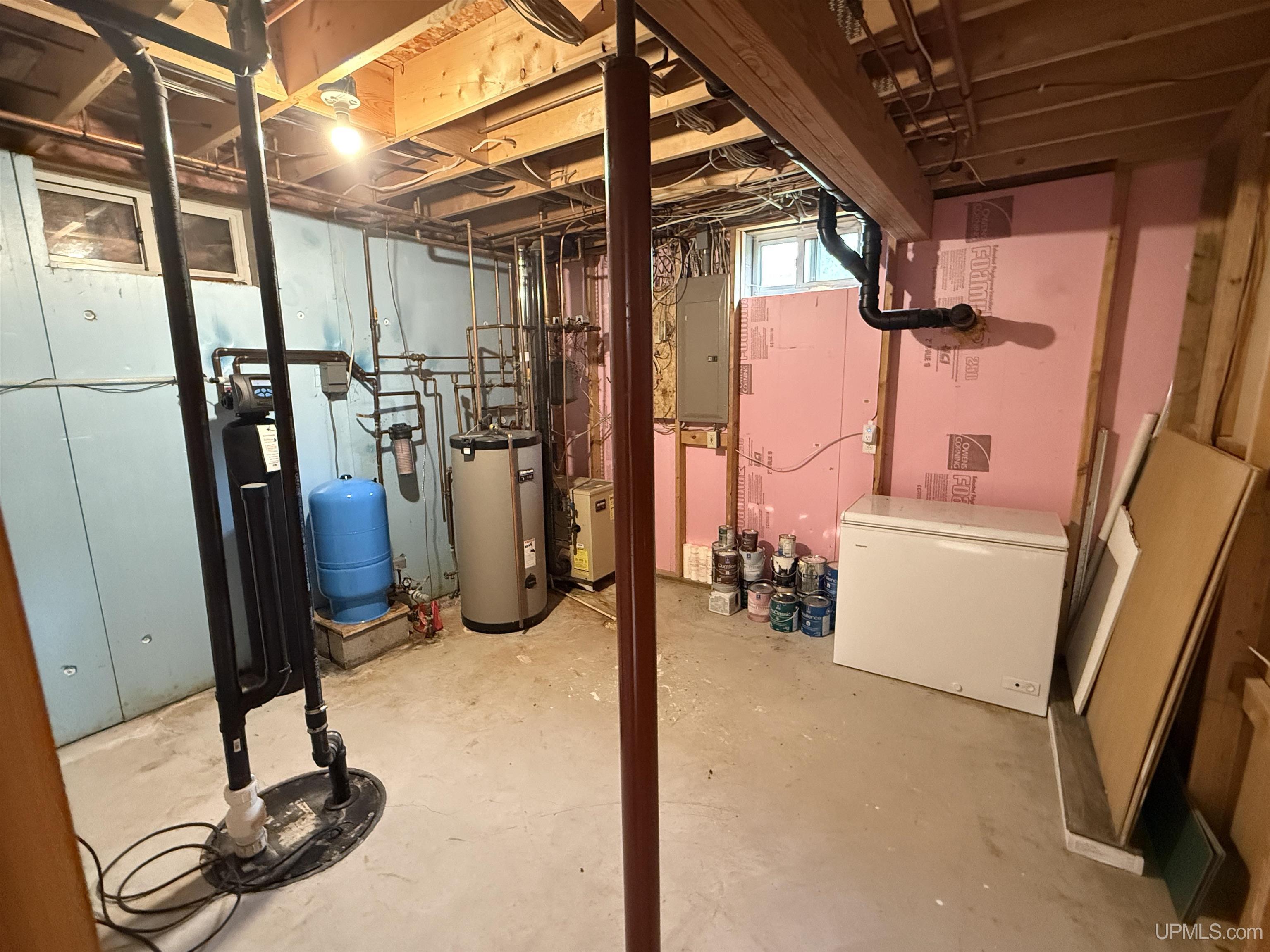 main property photo 35