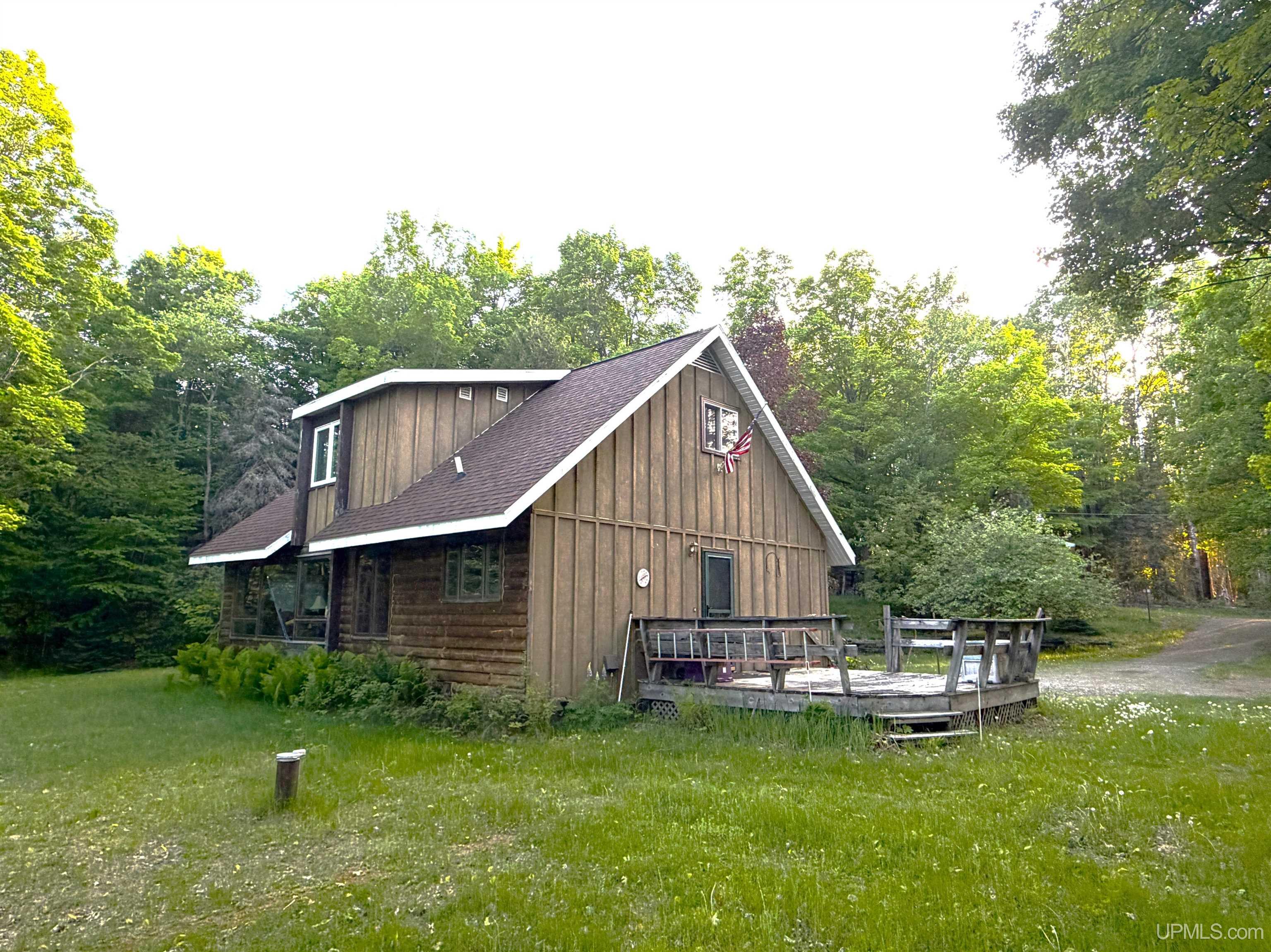 main property photo 3