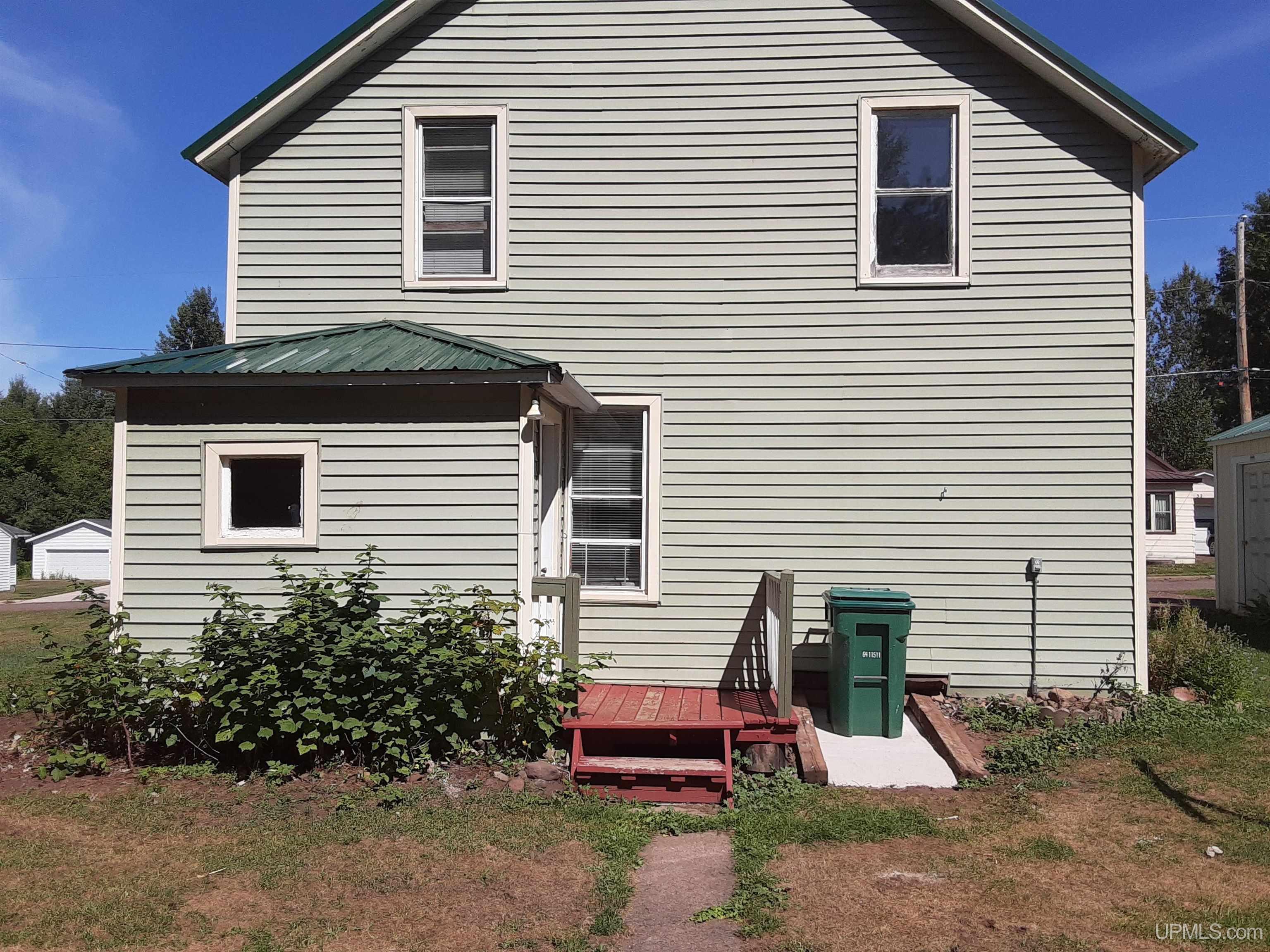 main property photo 18