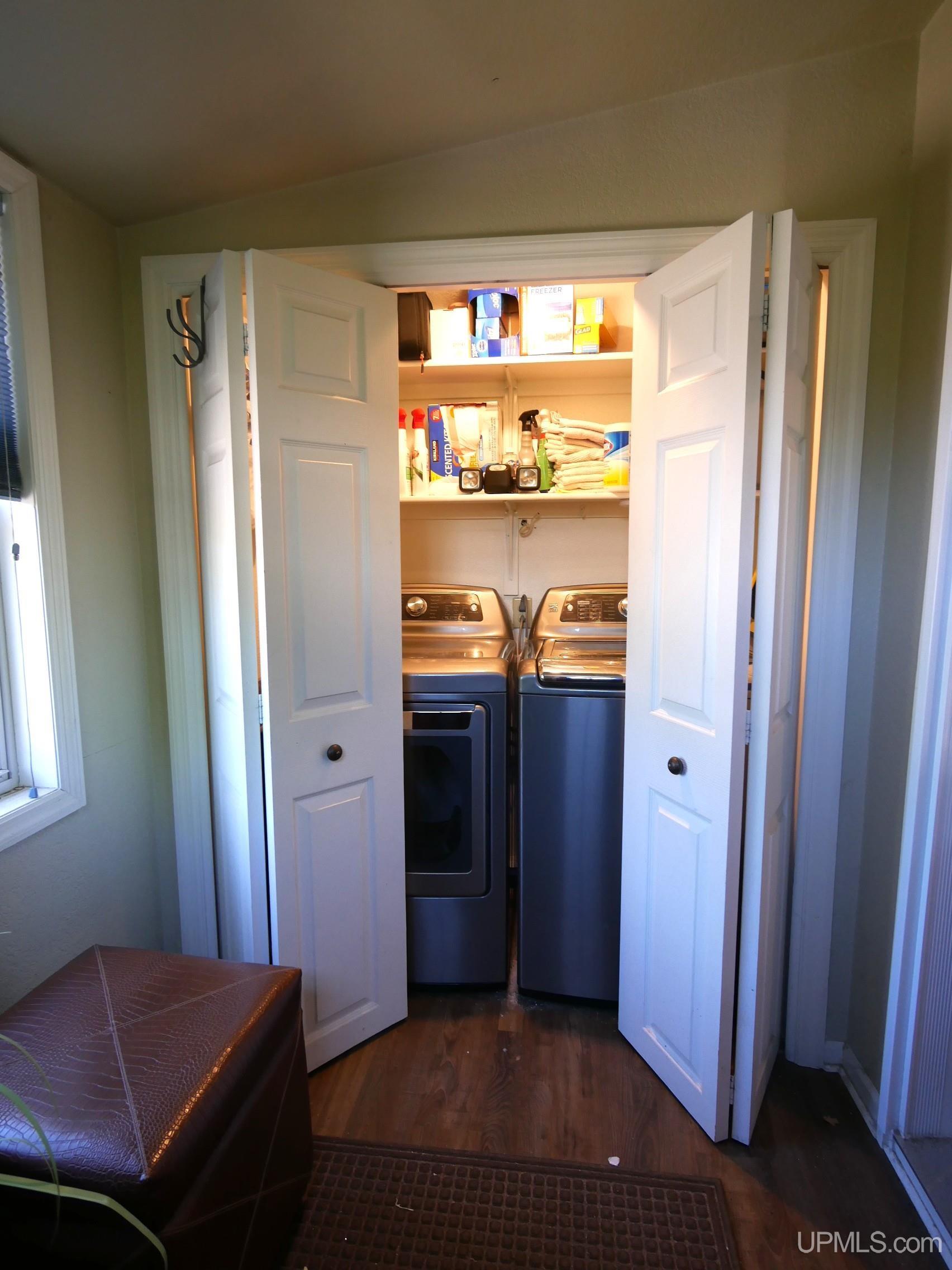 main property photo 24
