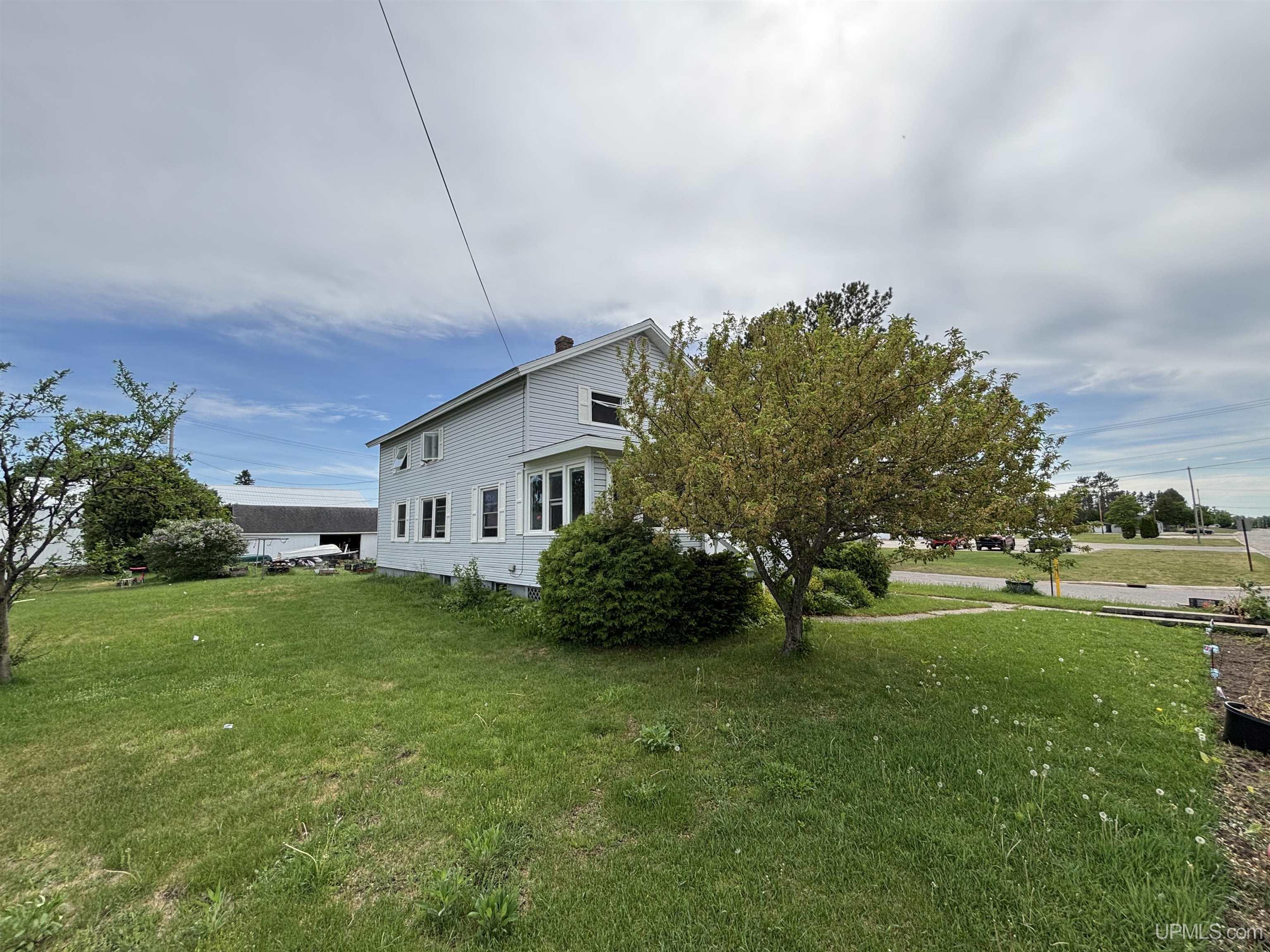 main property photo 64