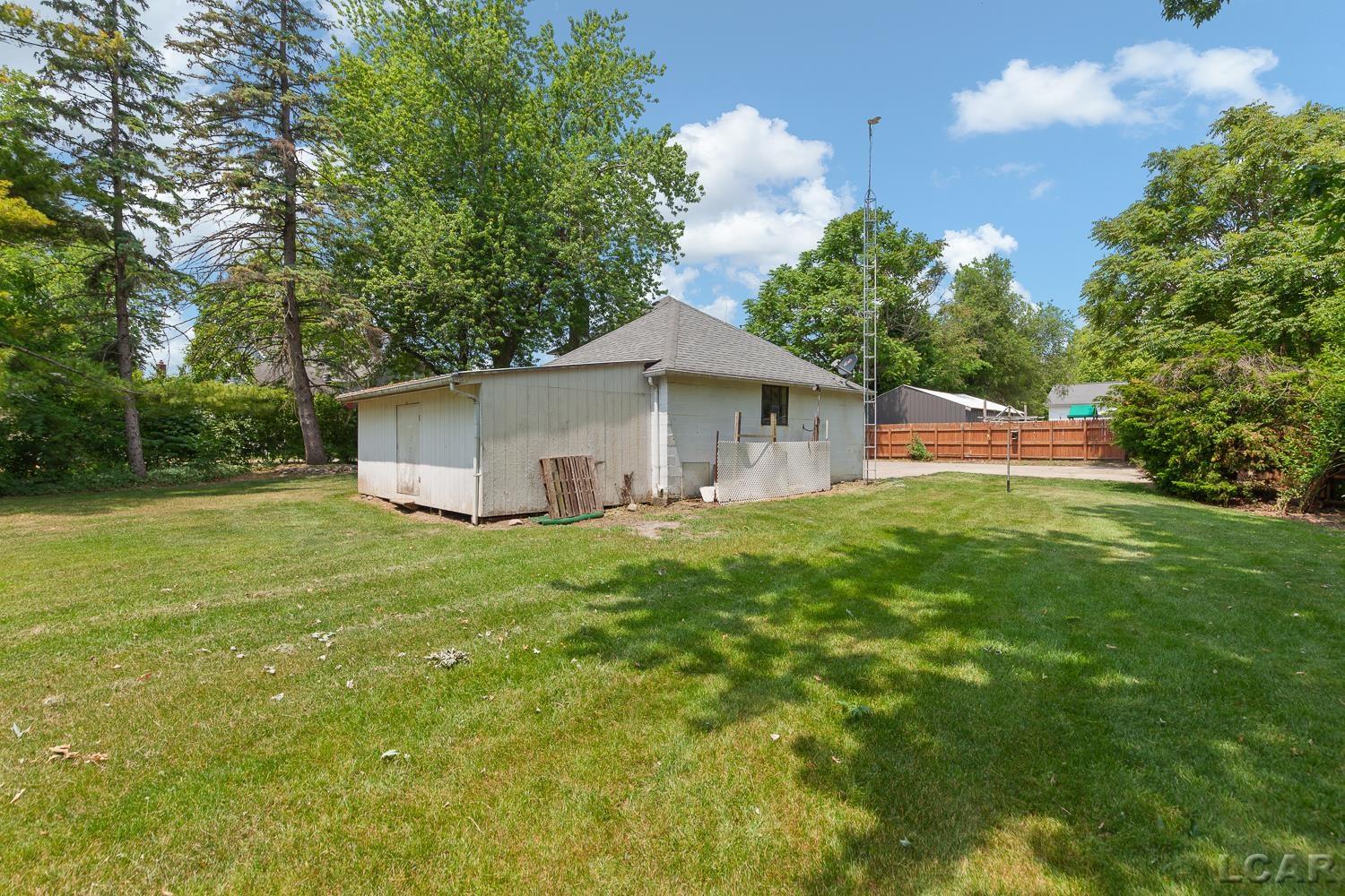 main property photo 49