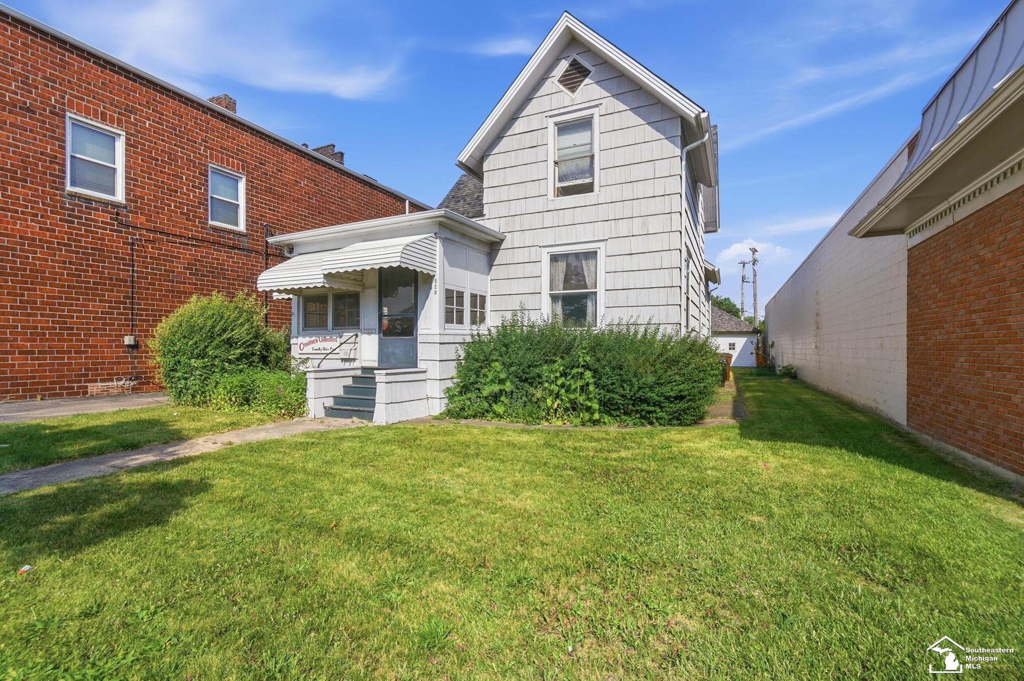main property photo 1