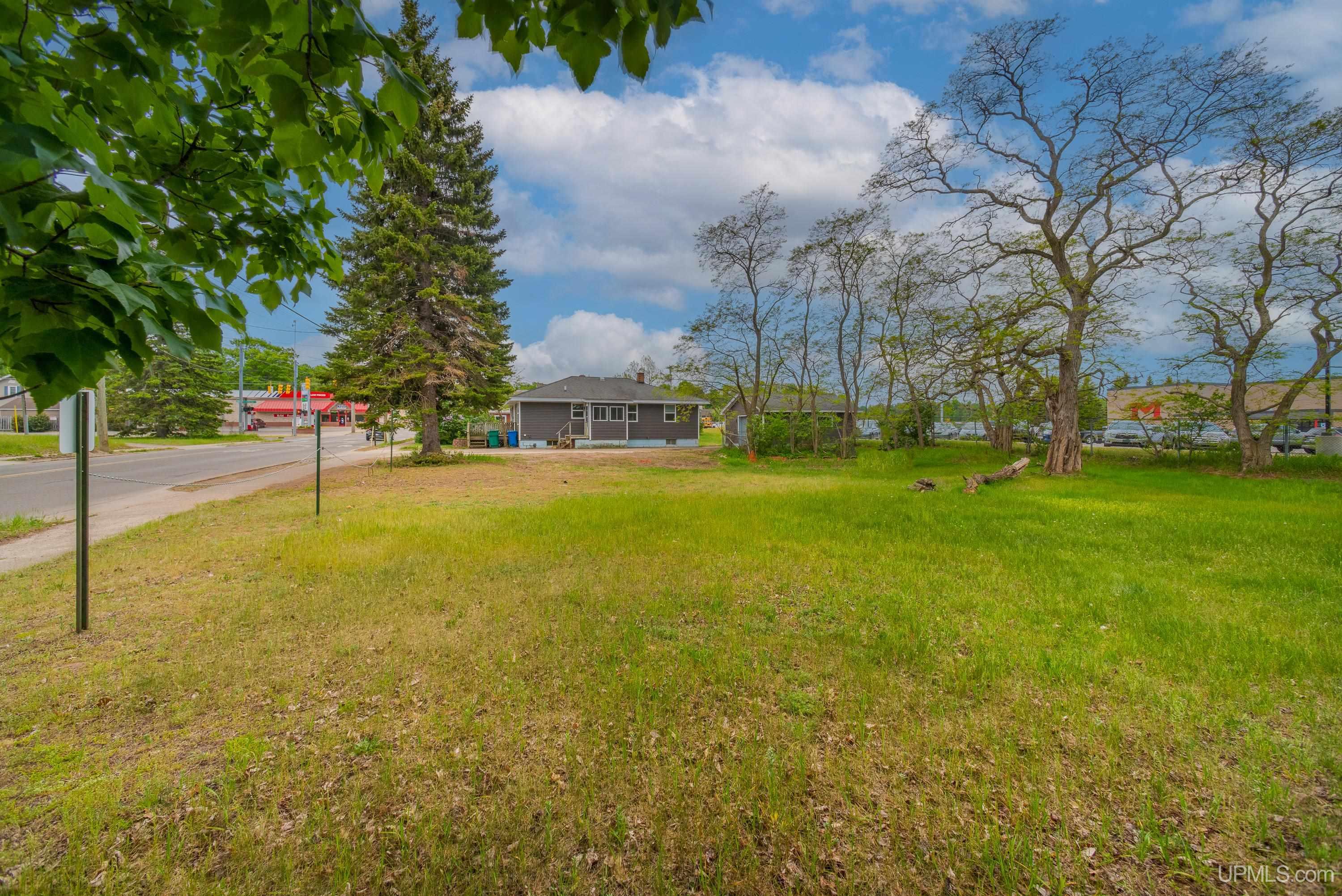 main property photo 21