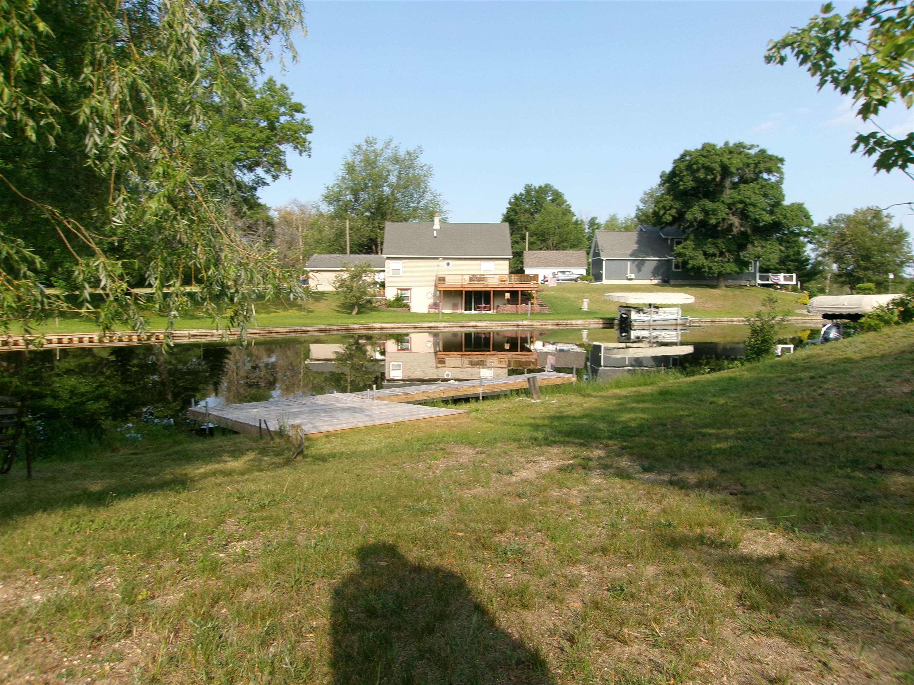 main property photo 15