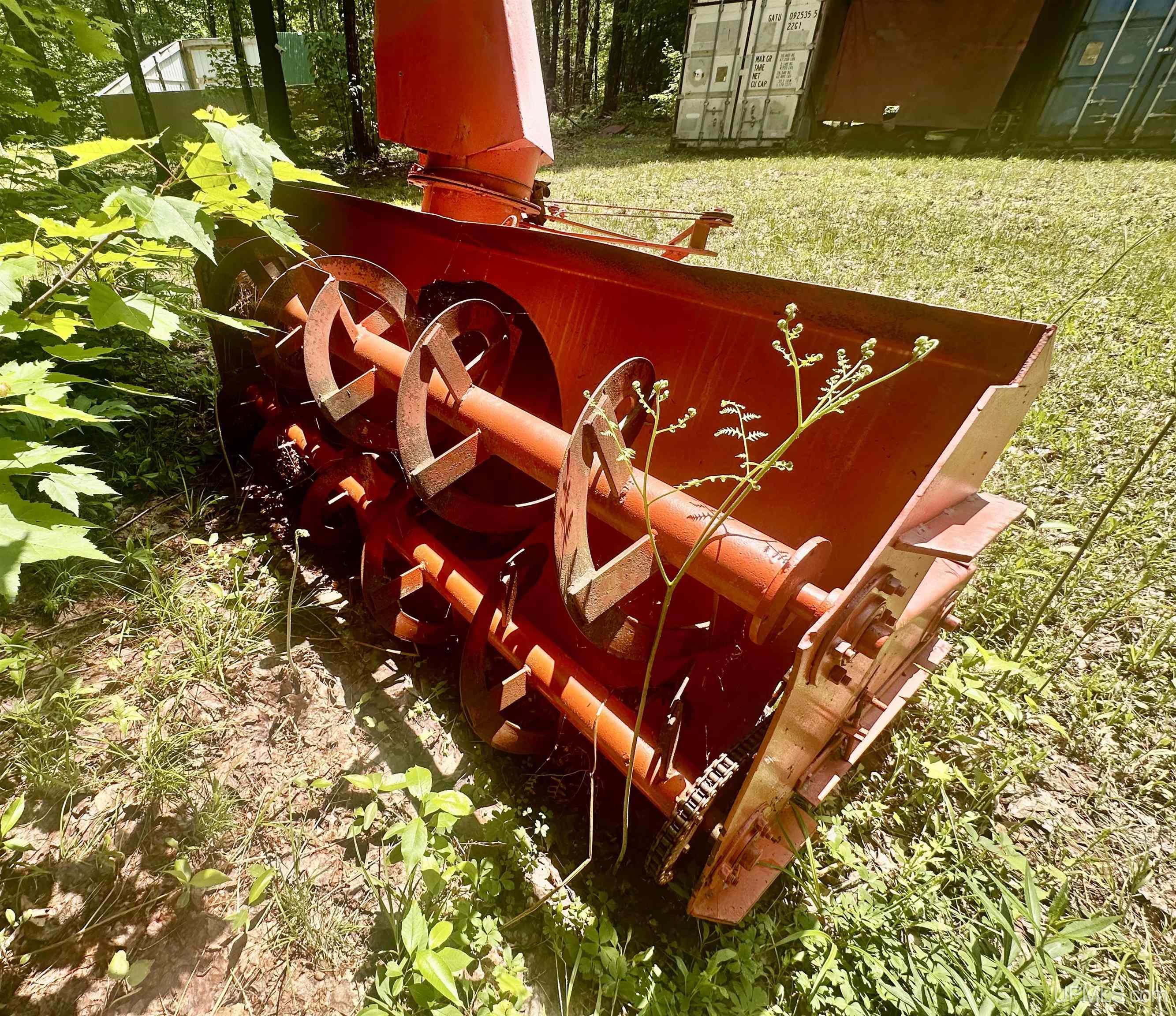 main property photo 45