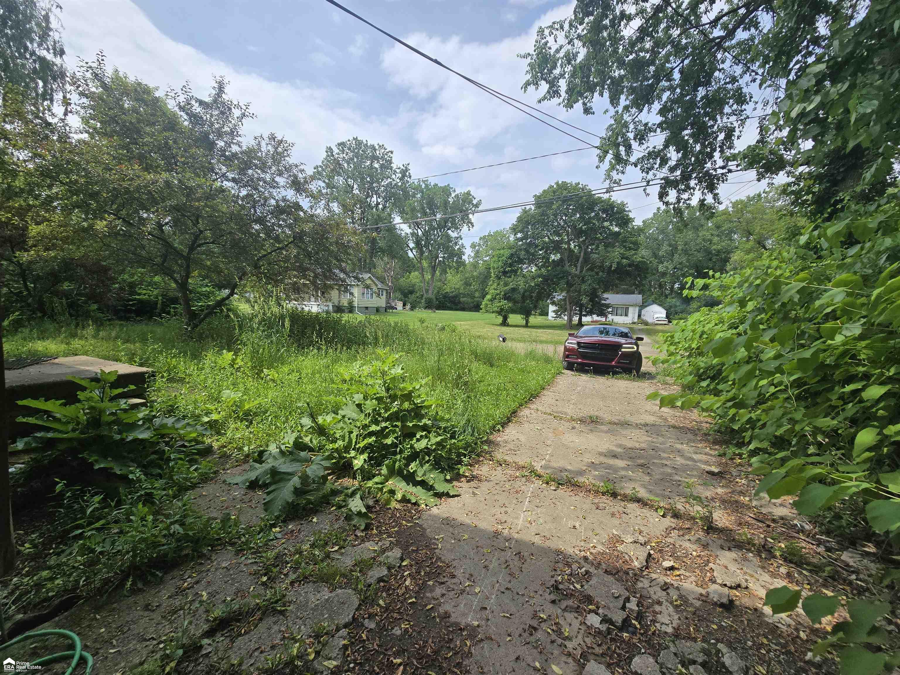 main property photo 15
