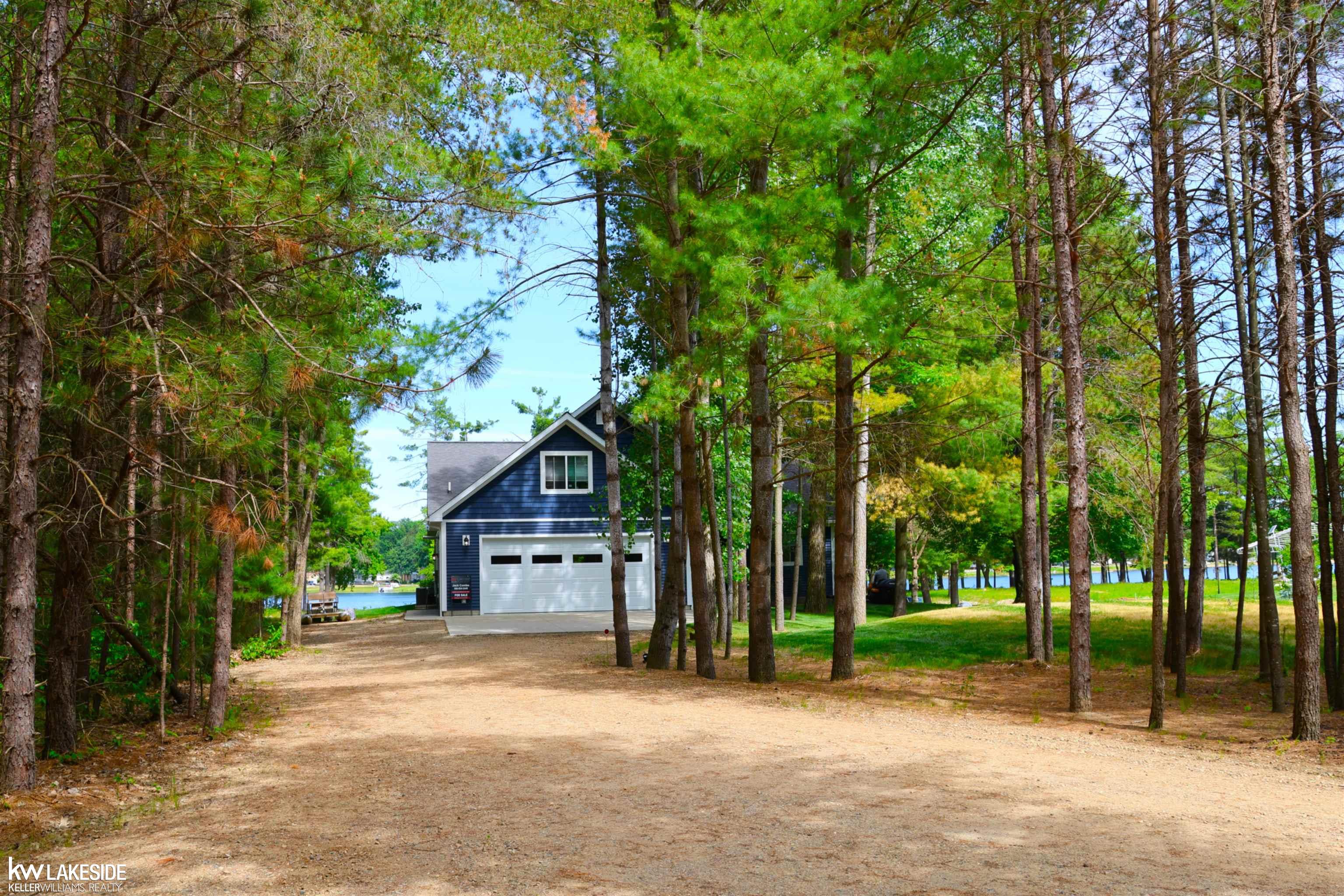 main property photo 67