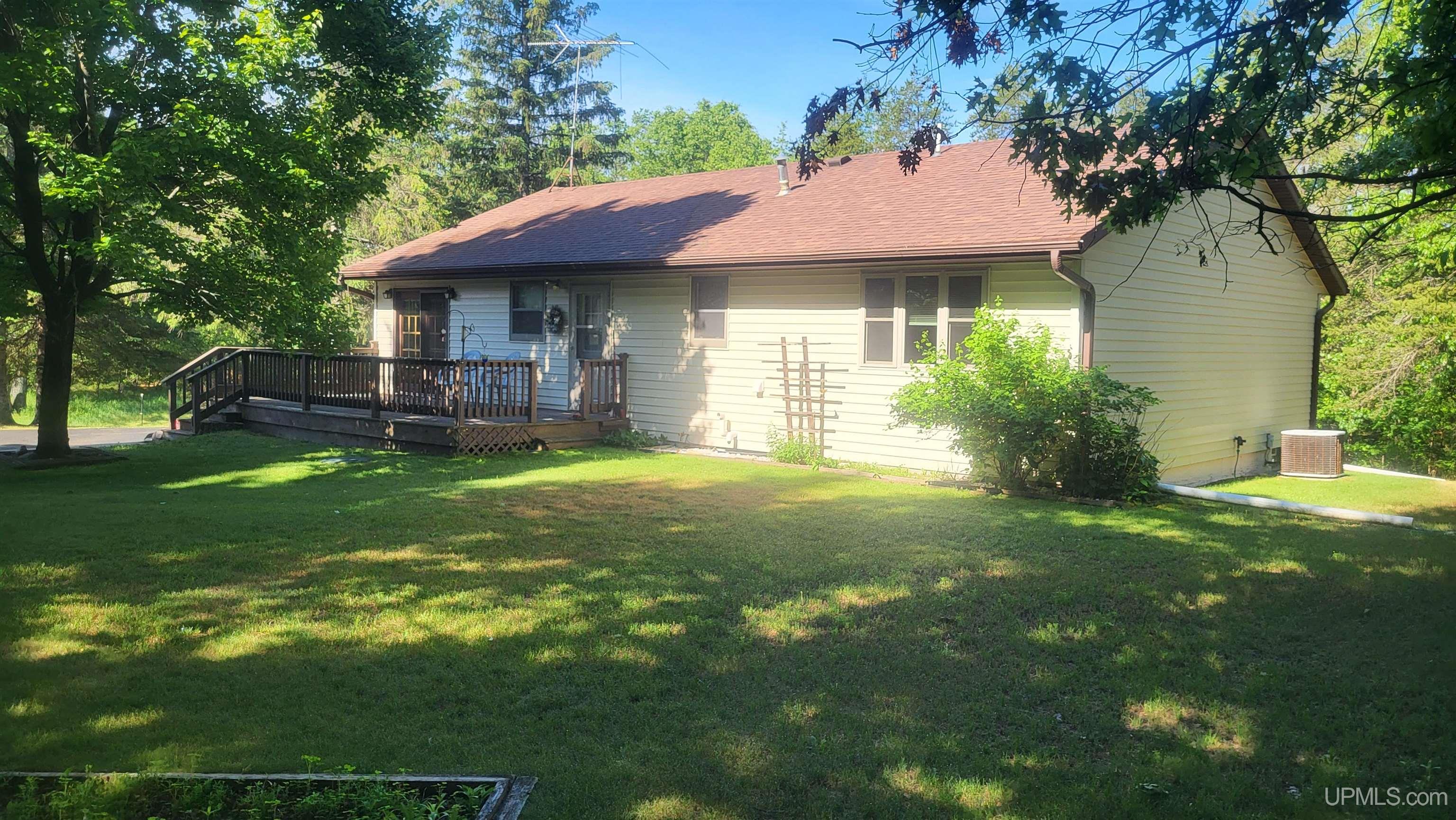 main property photo 24