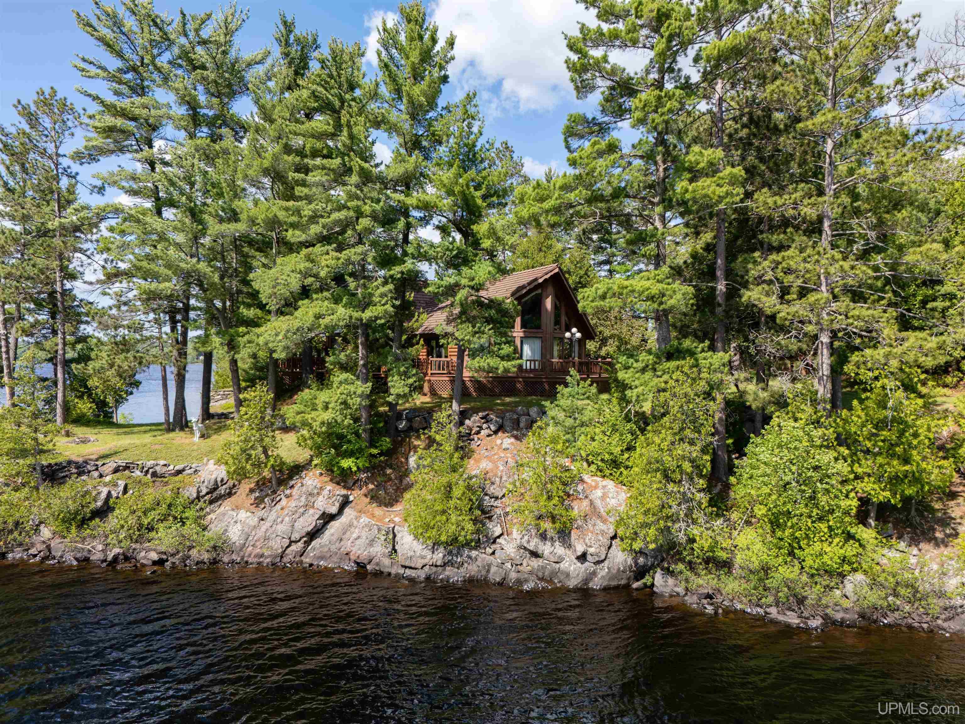 main property photo 36