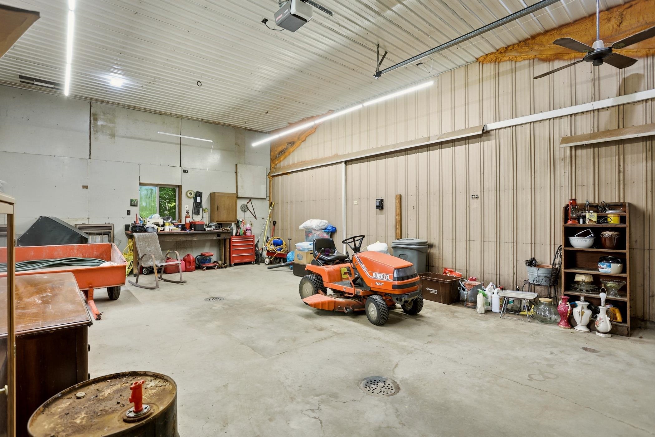 main property photo 49