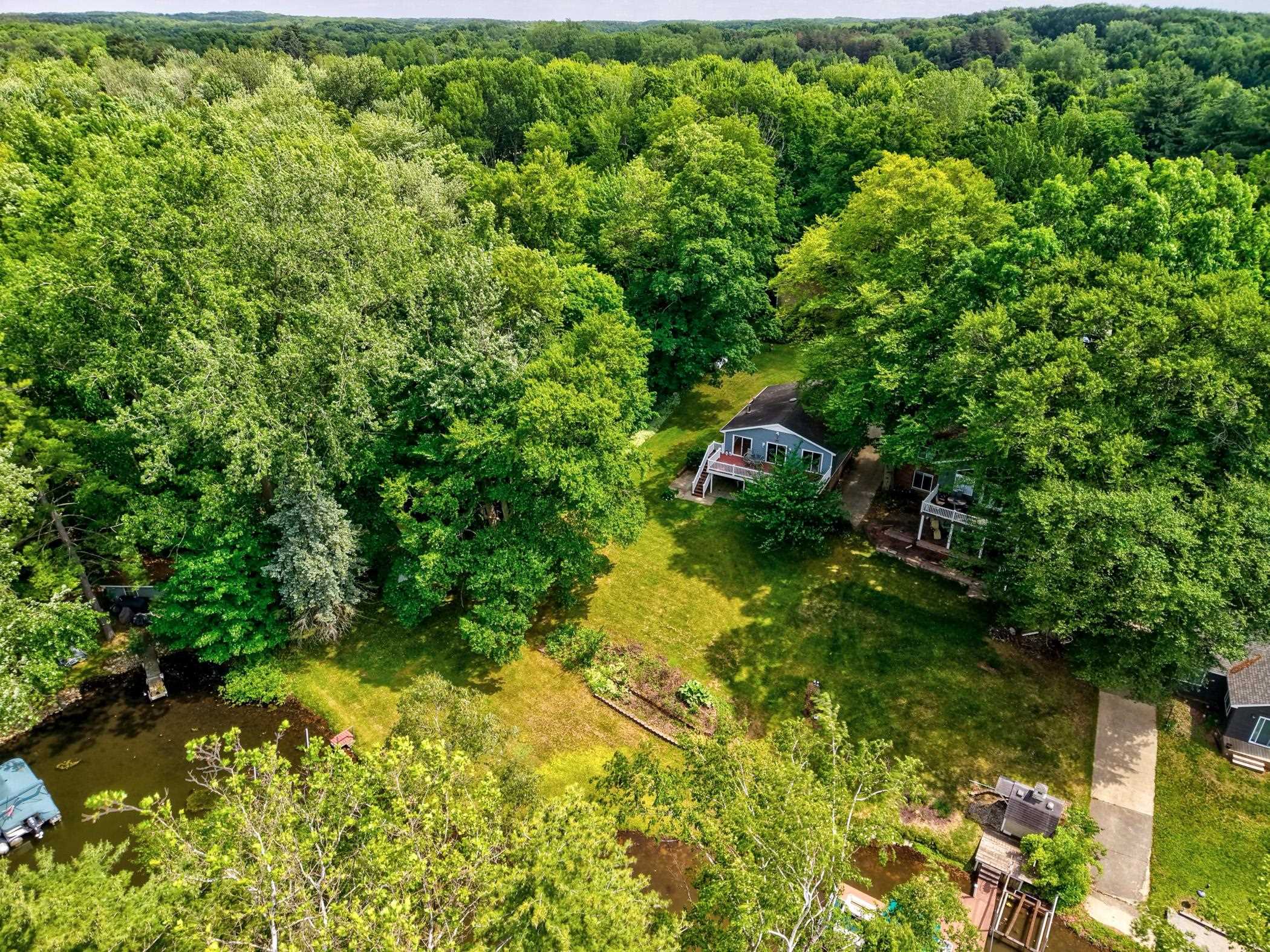 main property photo 59