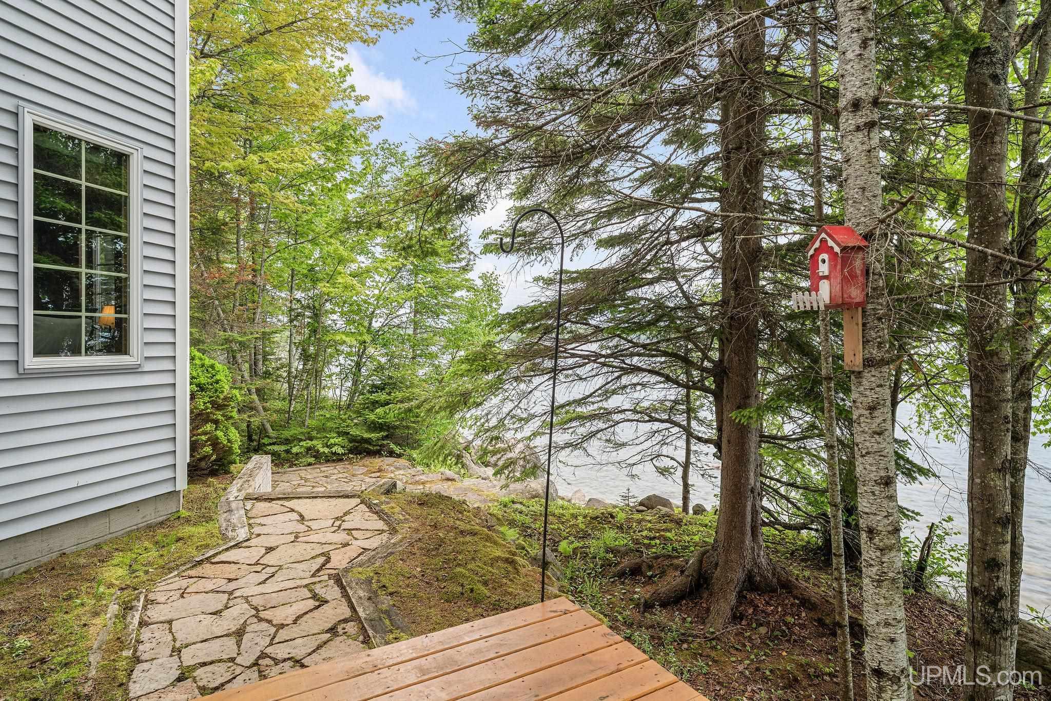 main property photo 45