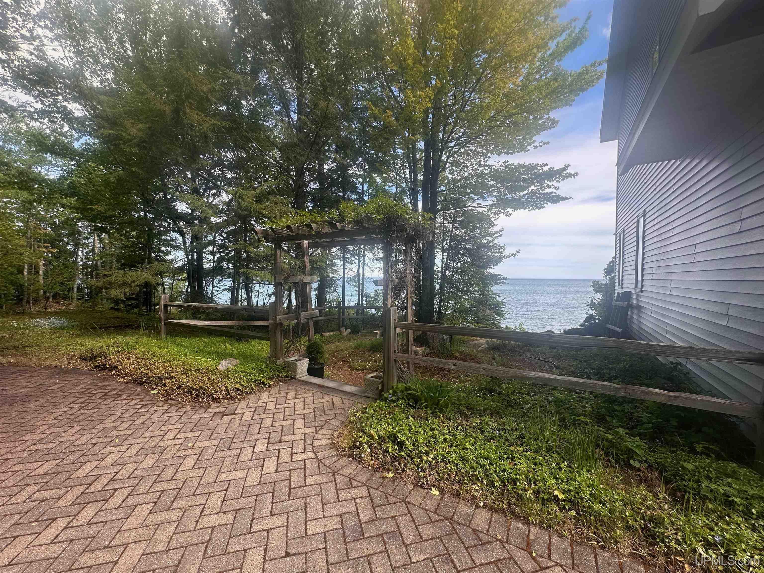 main property photo 47