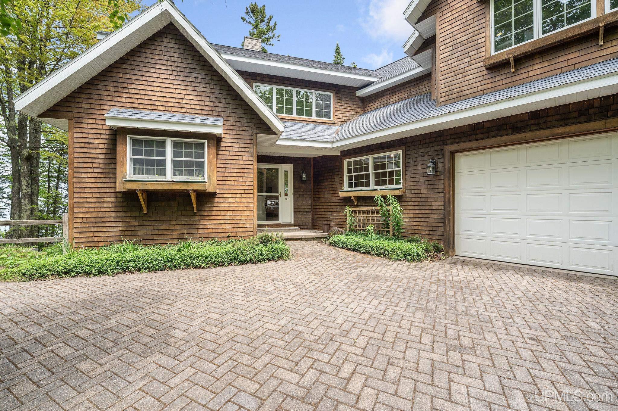 main property photo 68