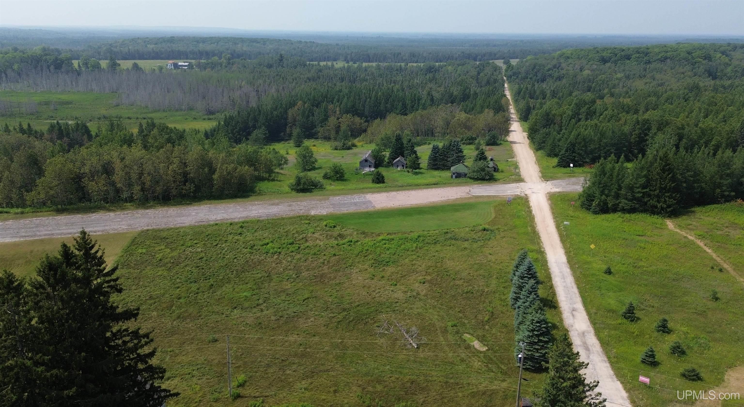 main property photo 26