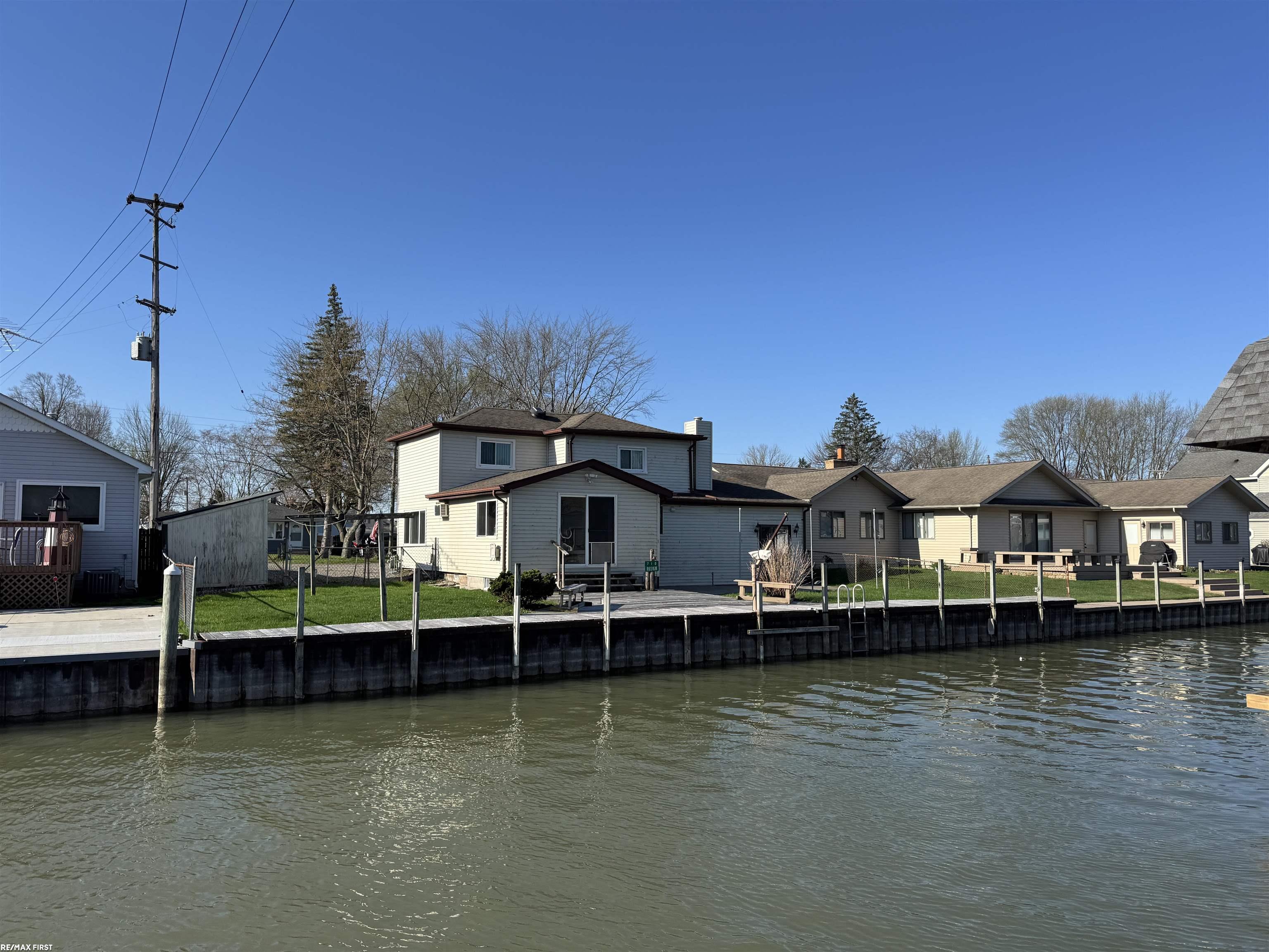 main property photo 22