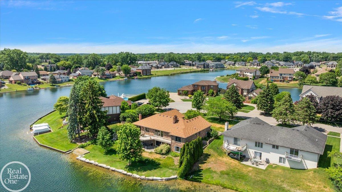 main property photo 59