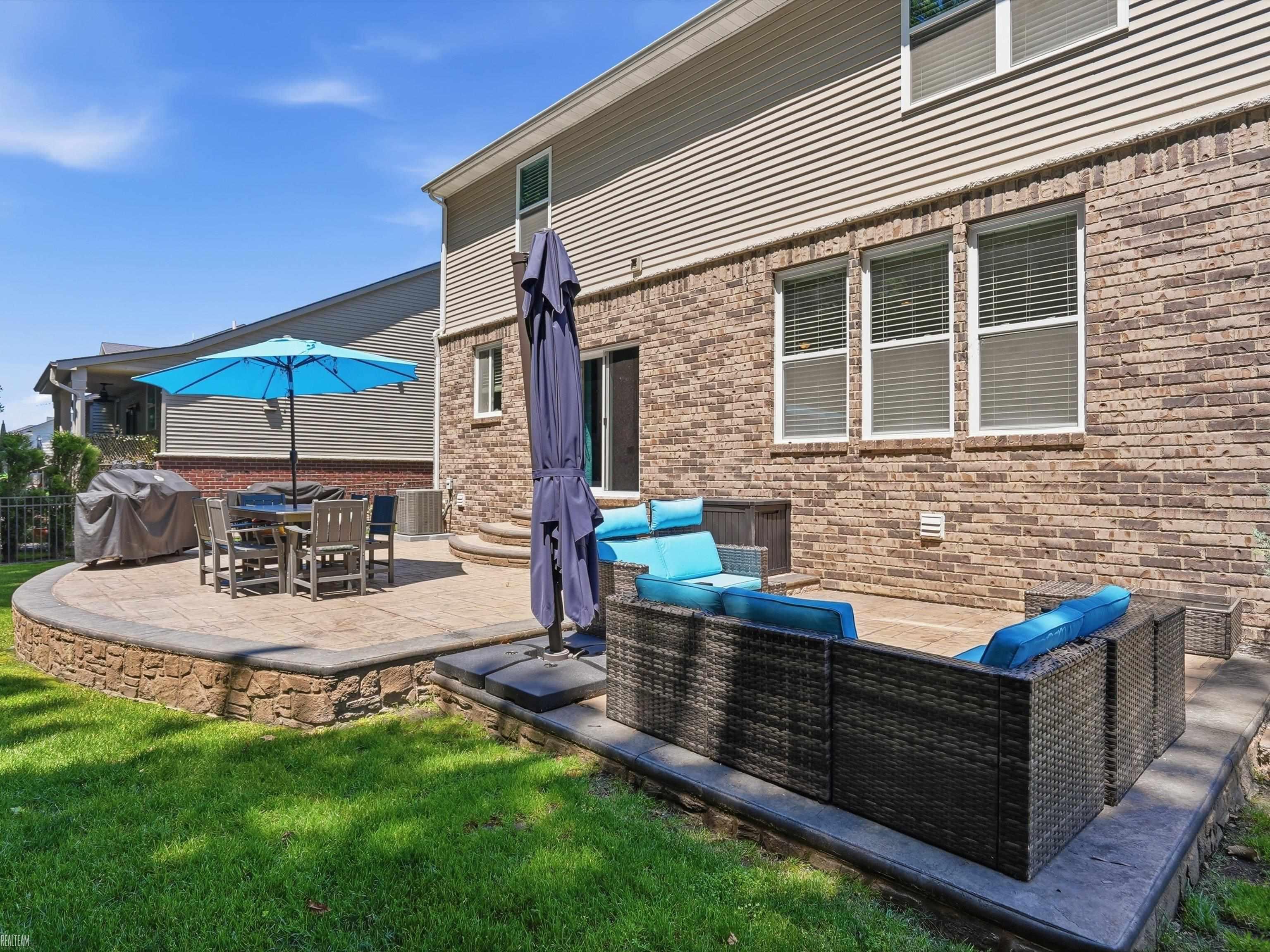 main property photo 62