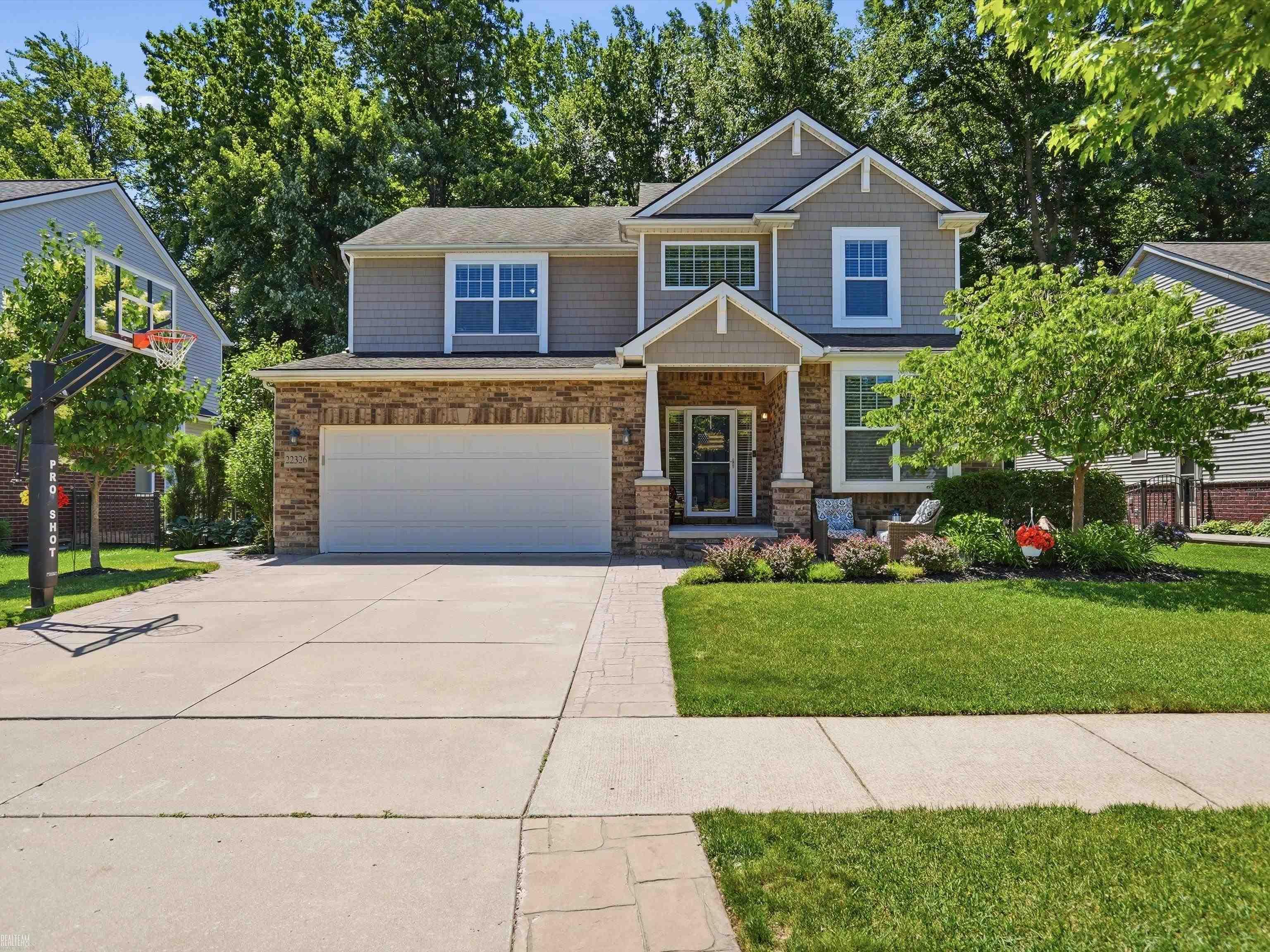 main property photo 64