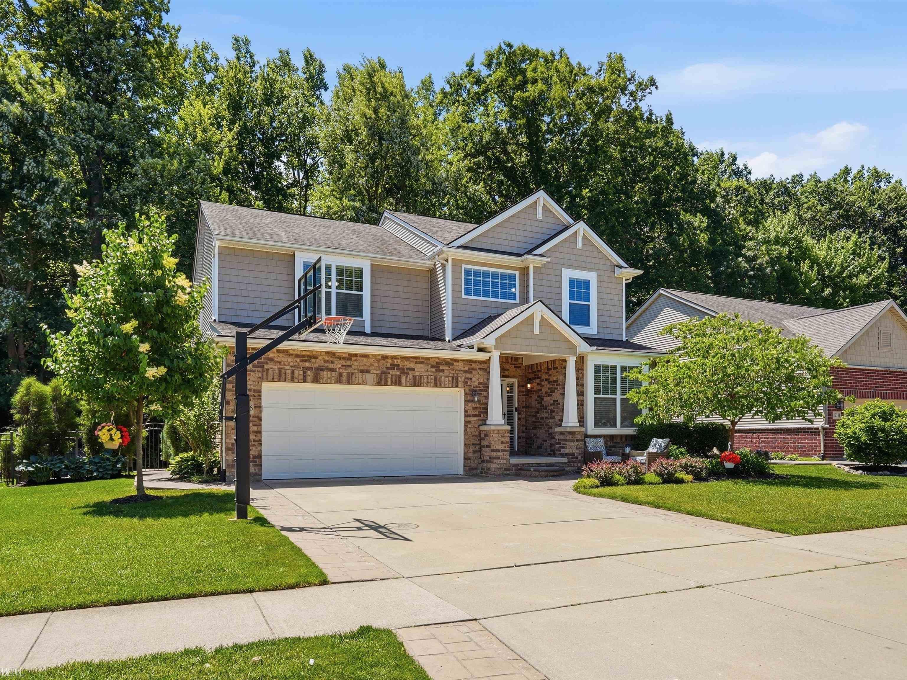 main property photo 66