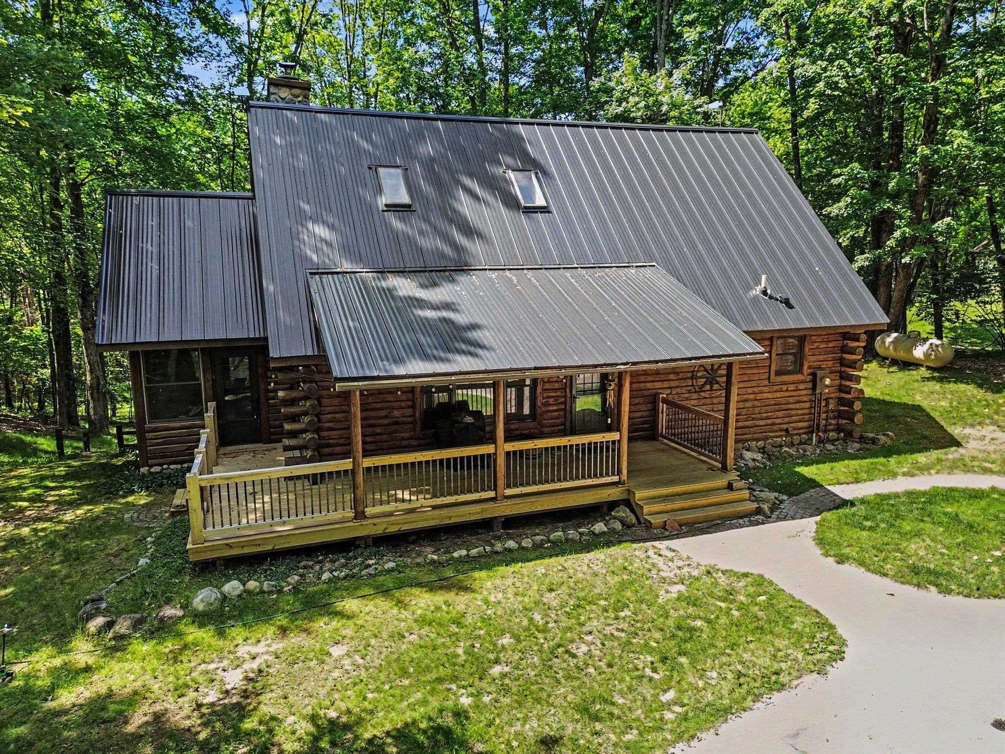 main property photo 2