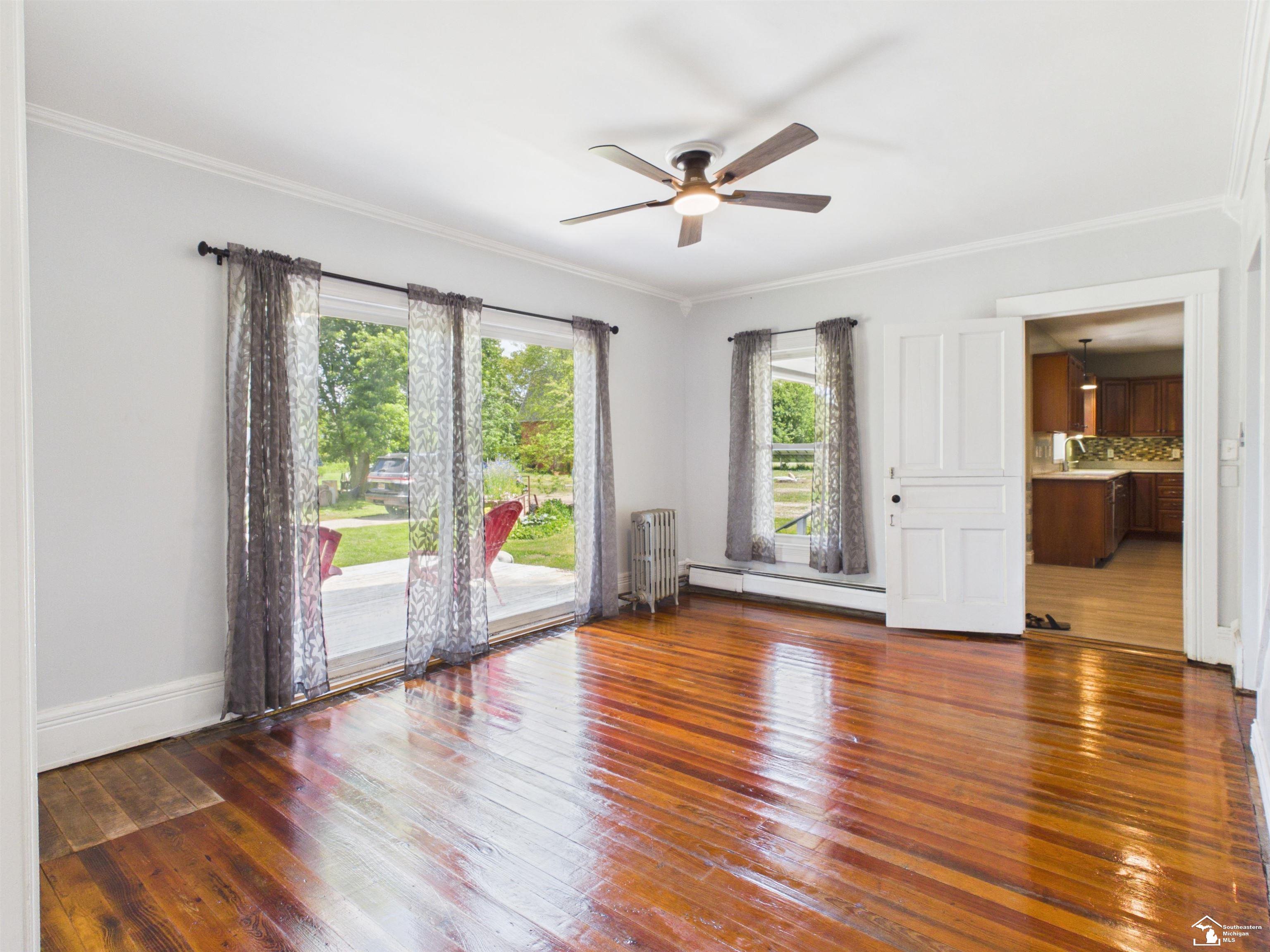 property viewer photo 13