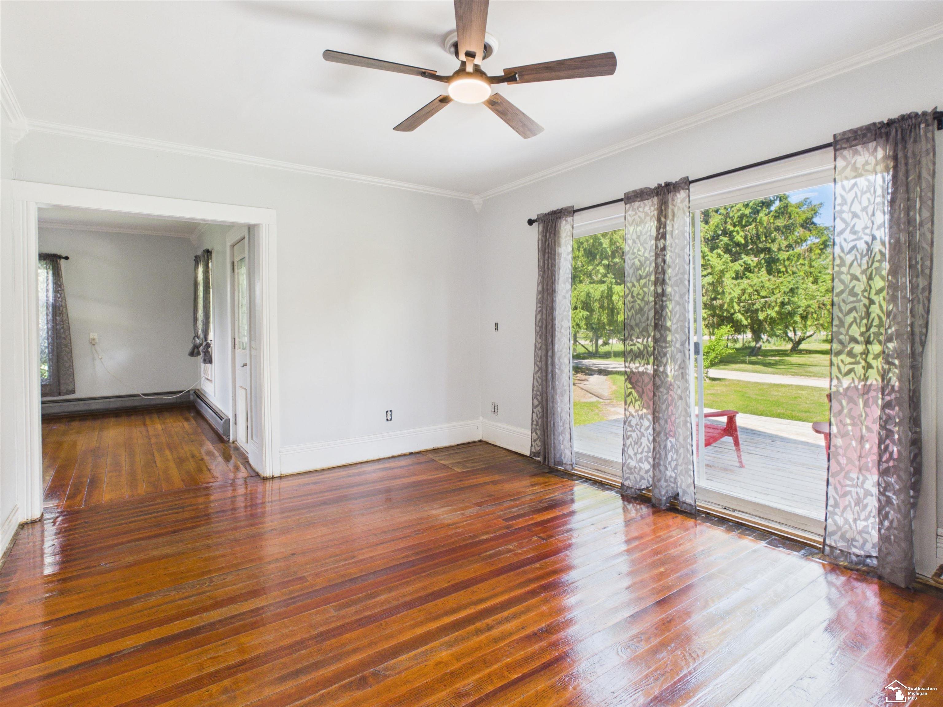 property viewer photo 5