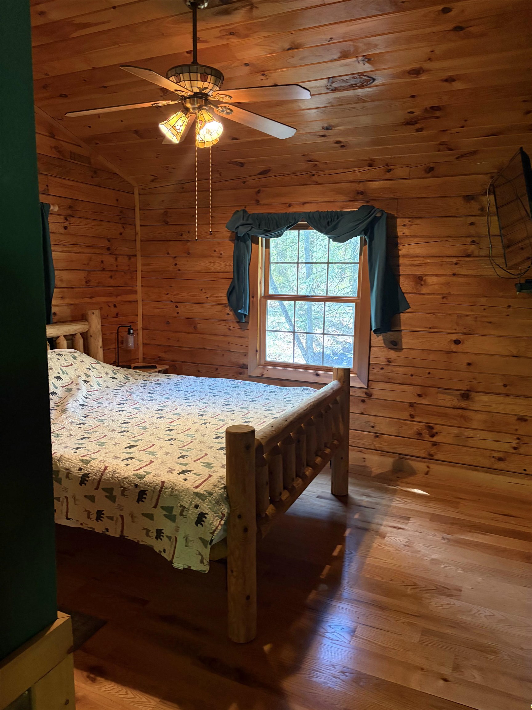 main property photo 39
