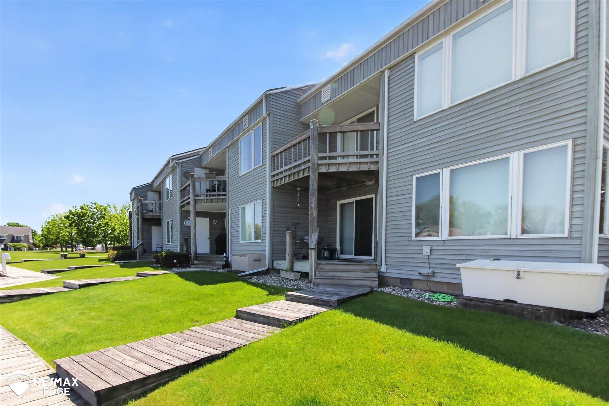 main property photo 81