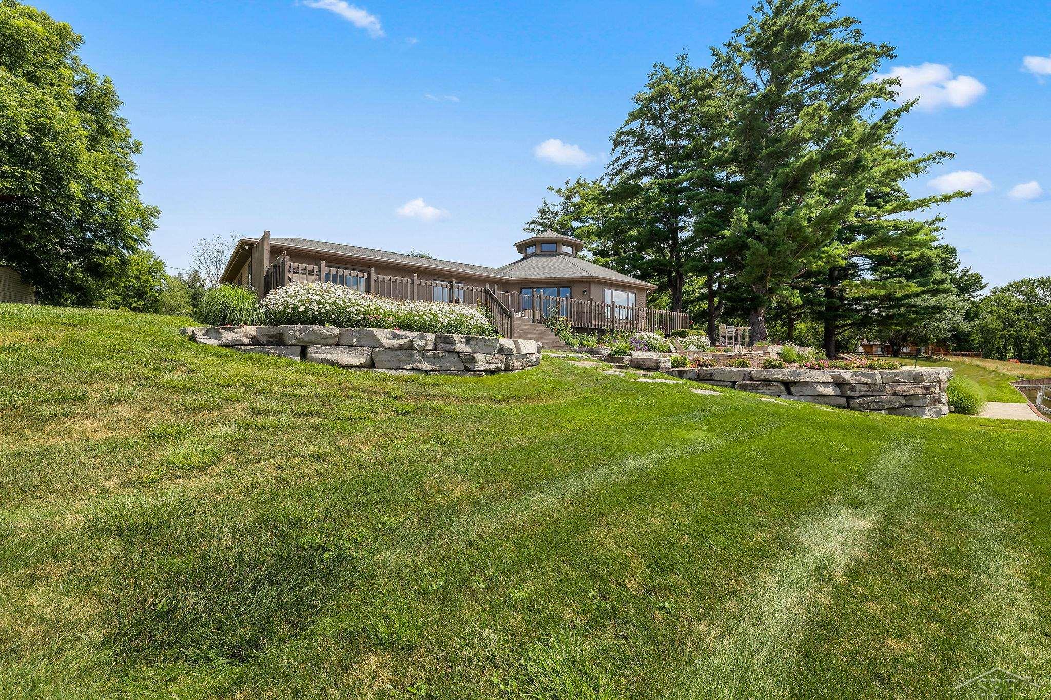 main property photo 58