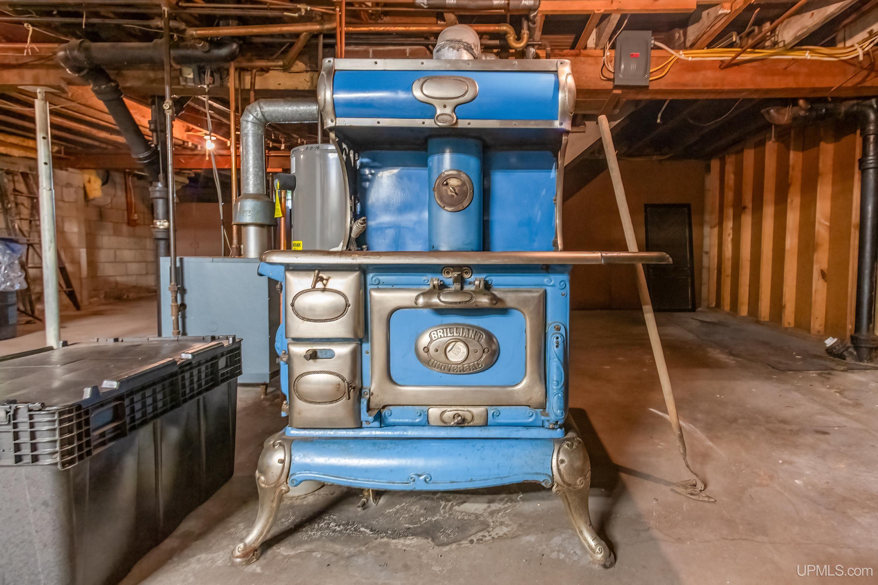 main property photo 47