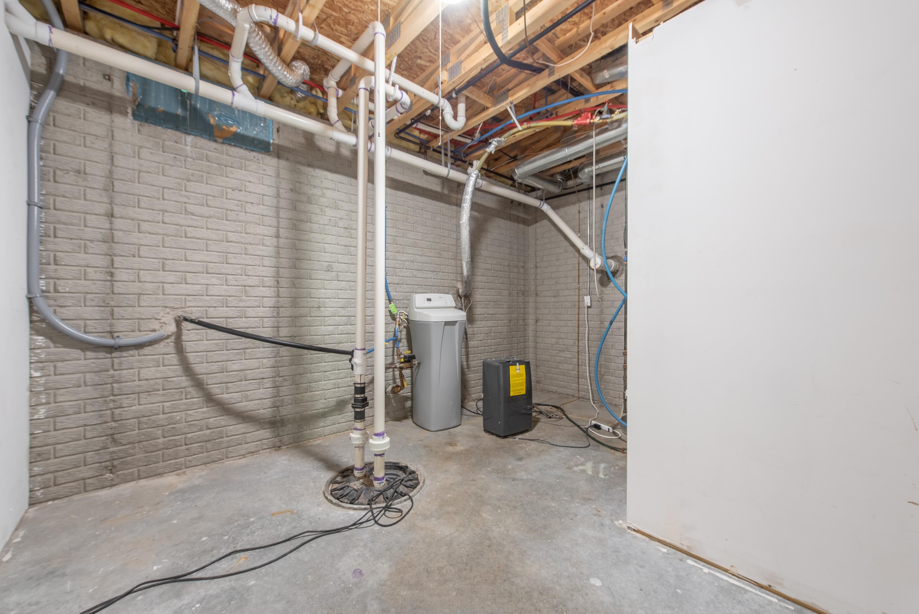 main property photo 66