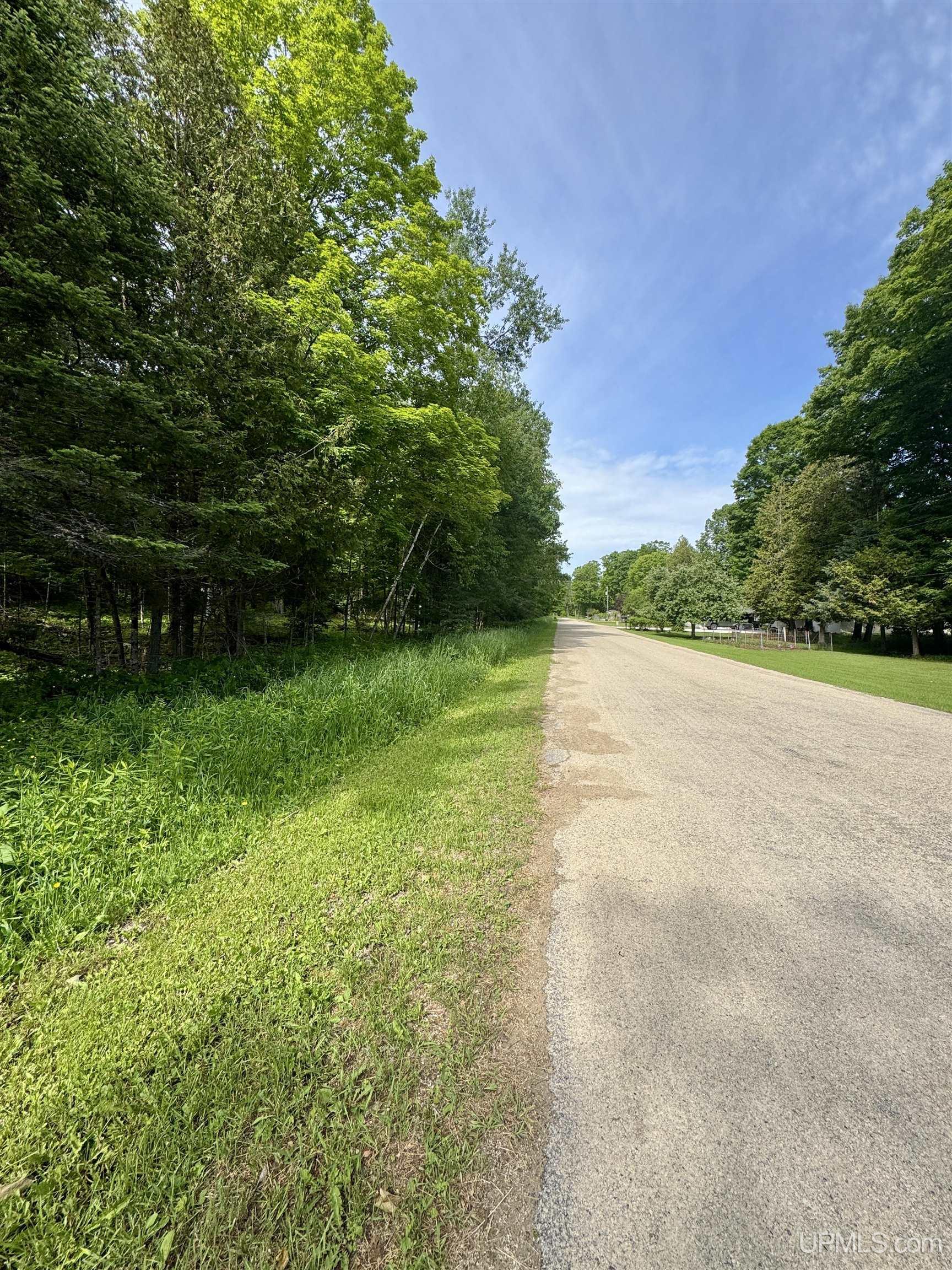 main property photo 7
