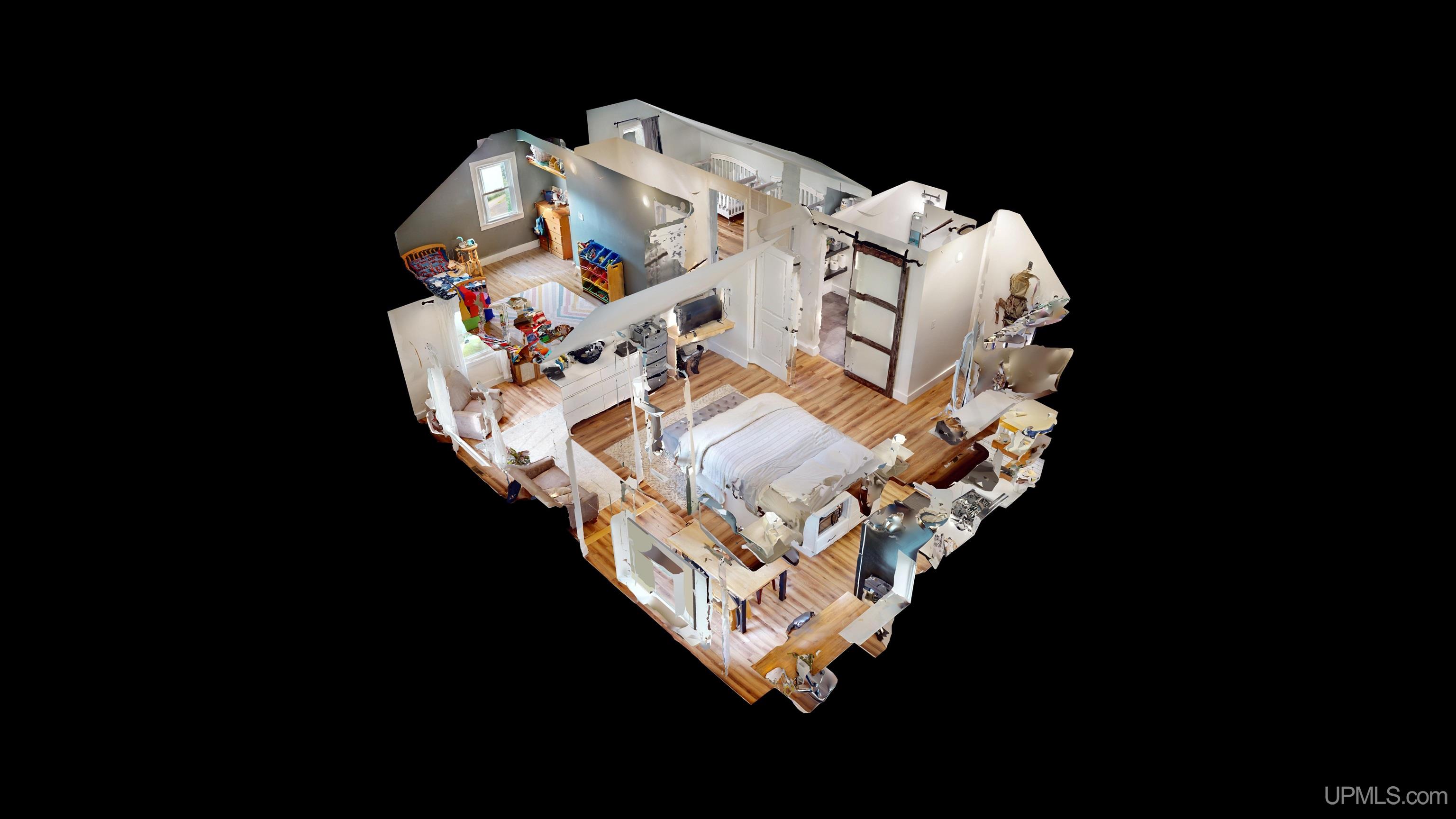 main property photo 32