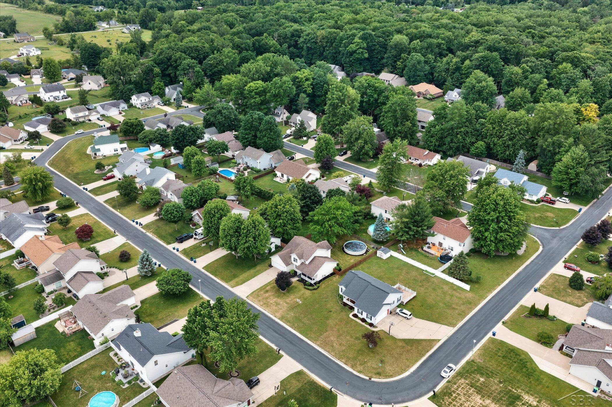 main property photo 49