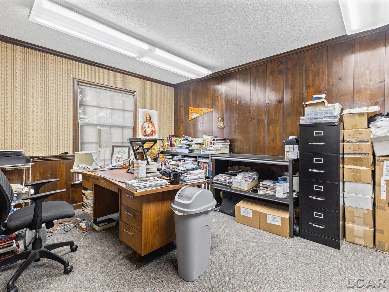 main property photo 5