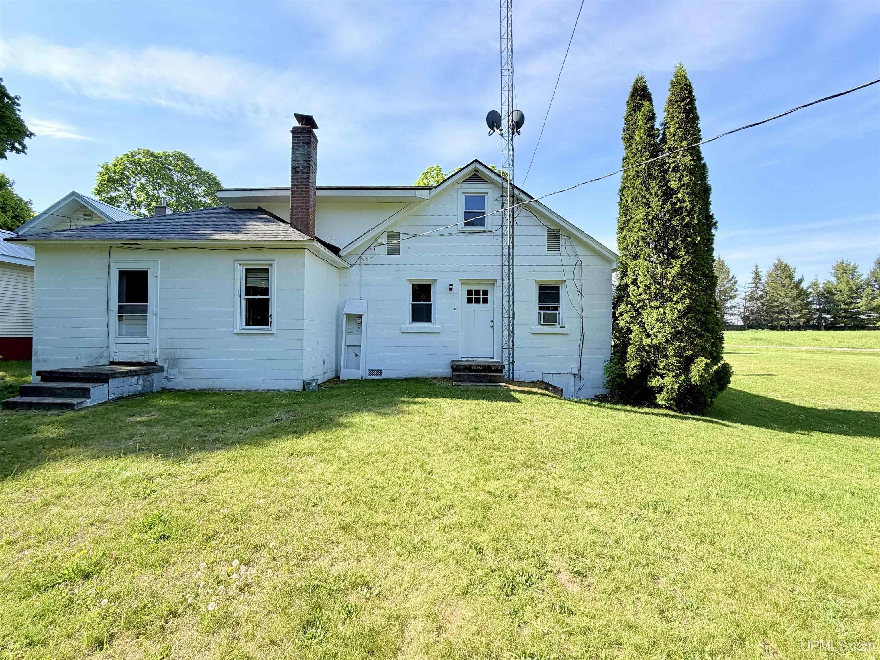 main property photo 22