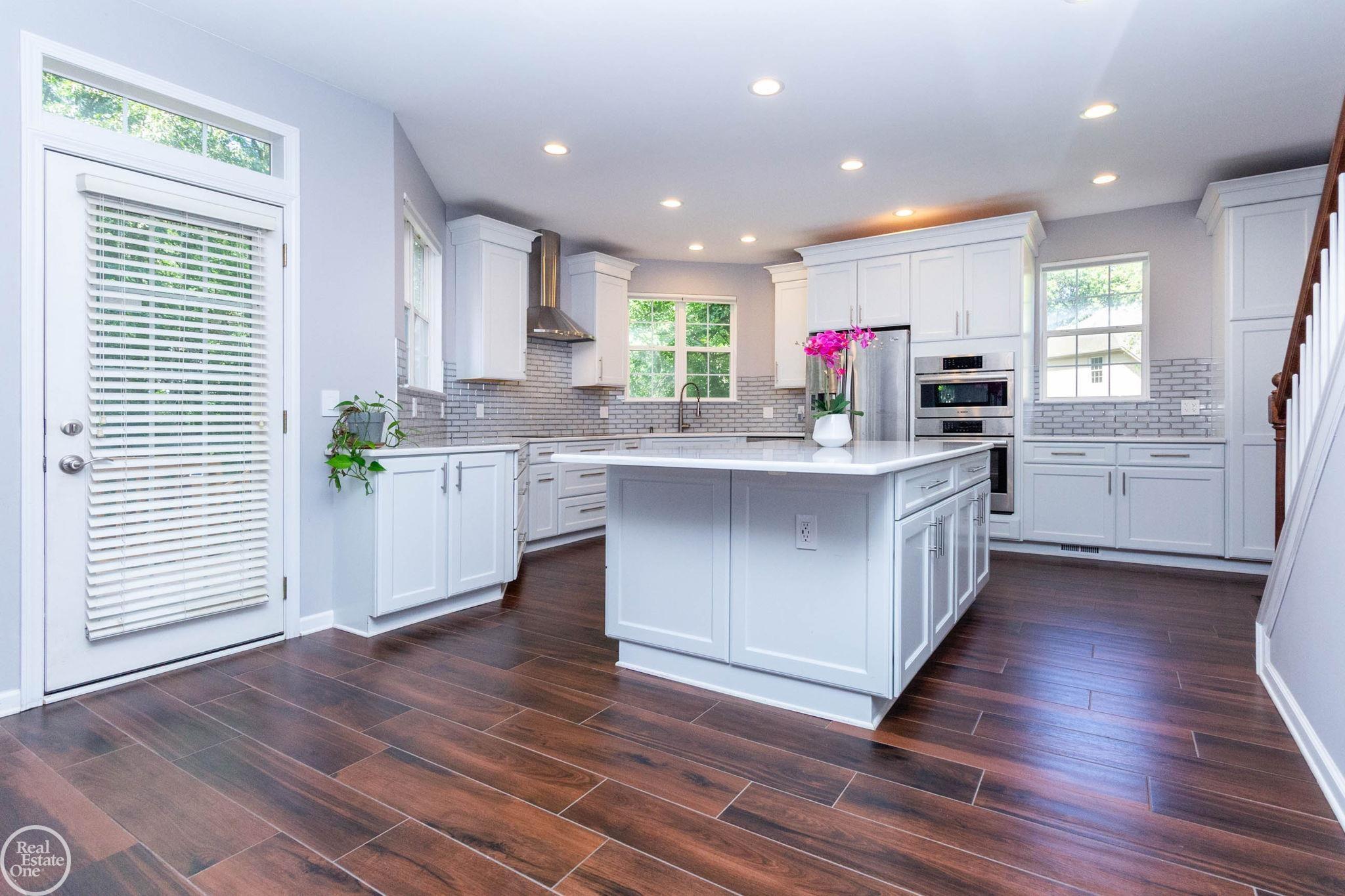 main property photo 61