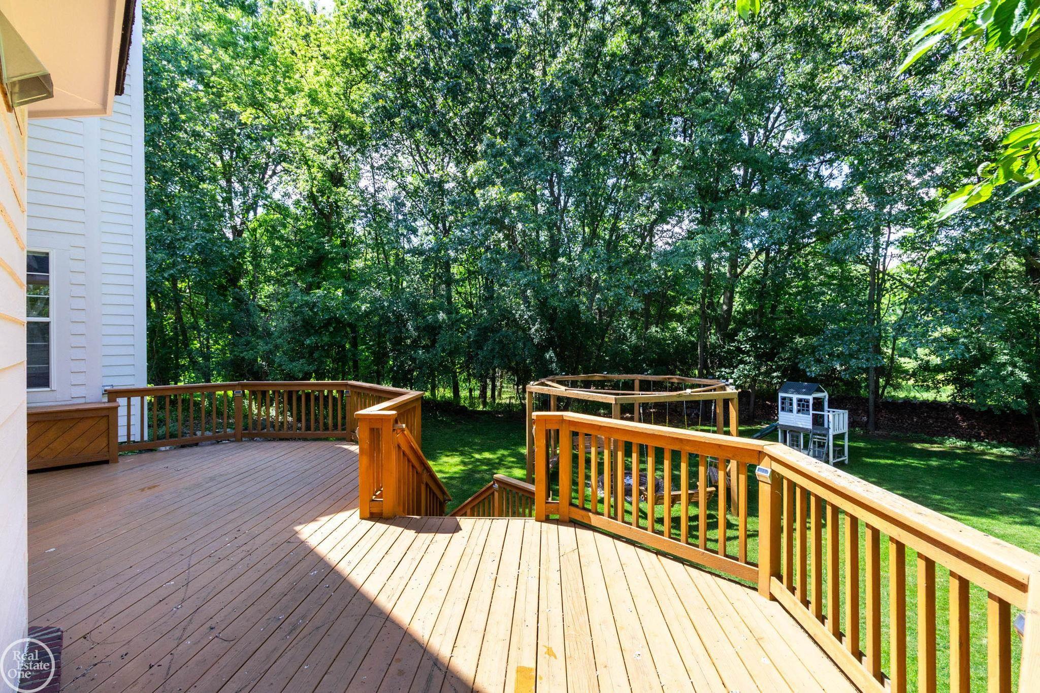 main property photo 76