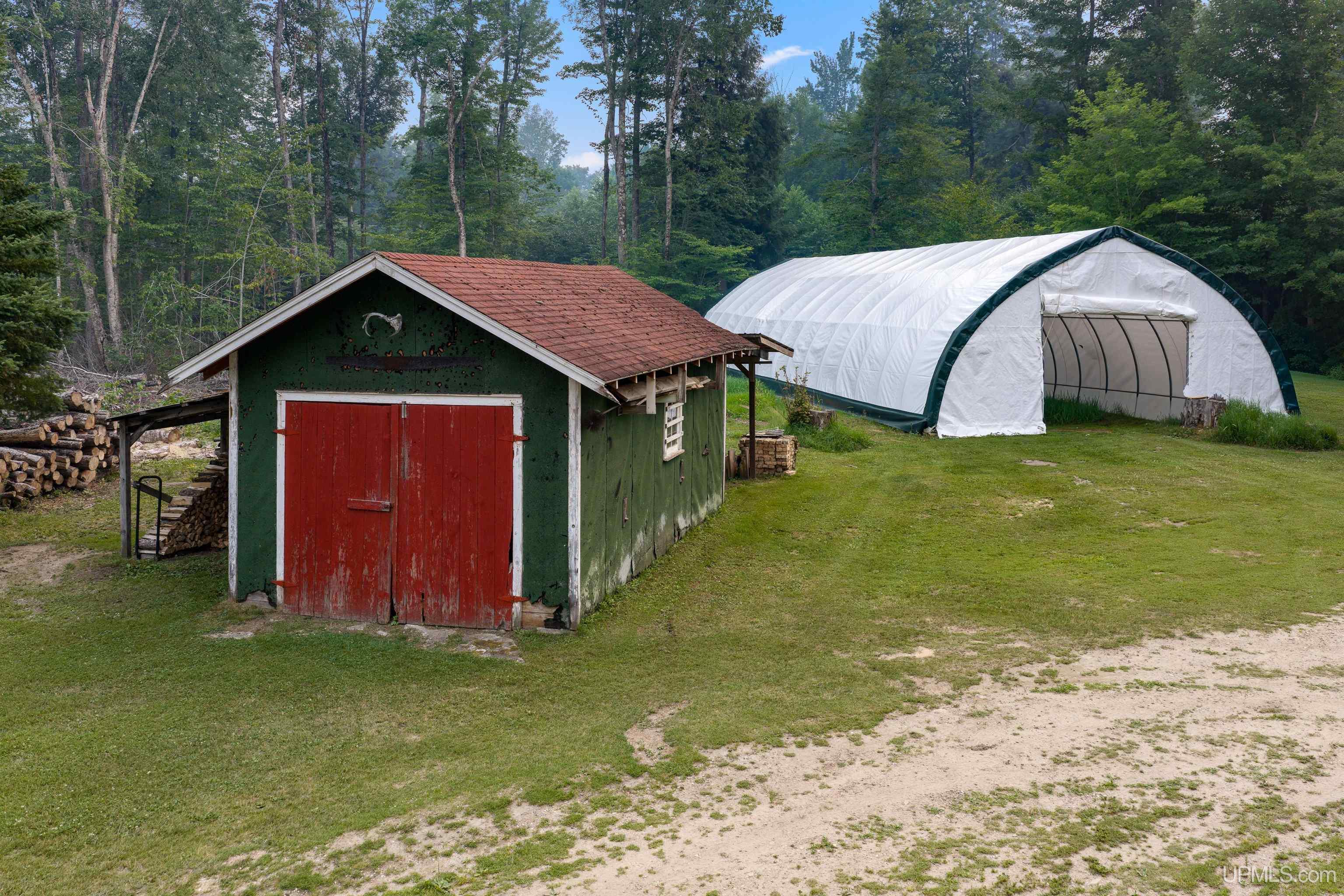main property photo 38