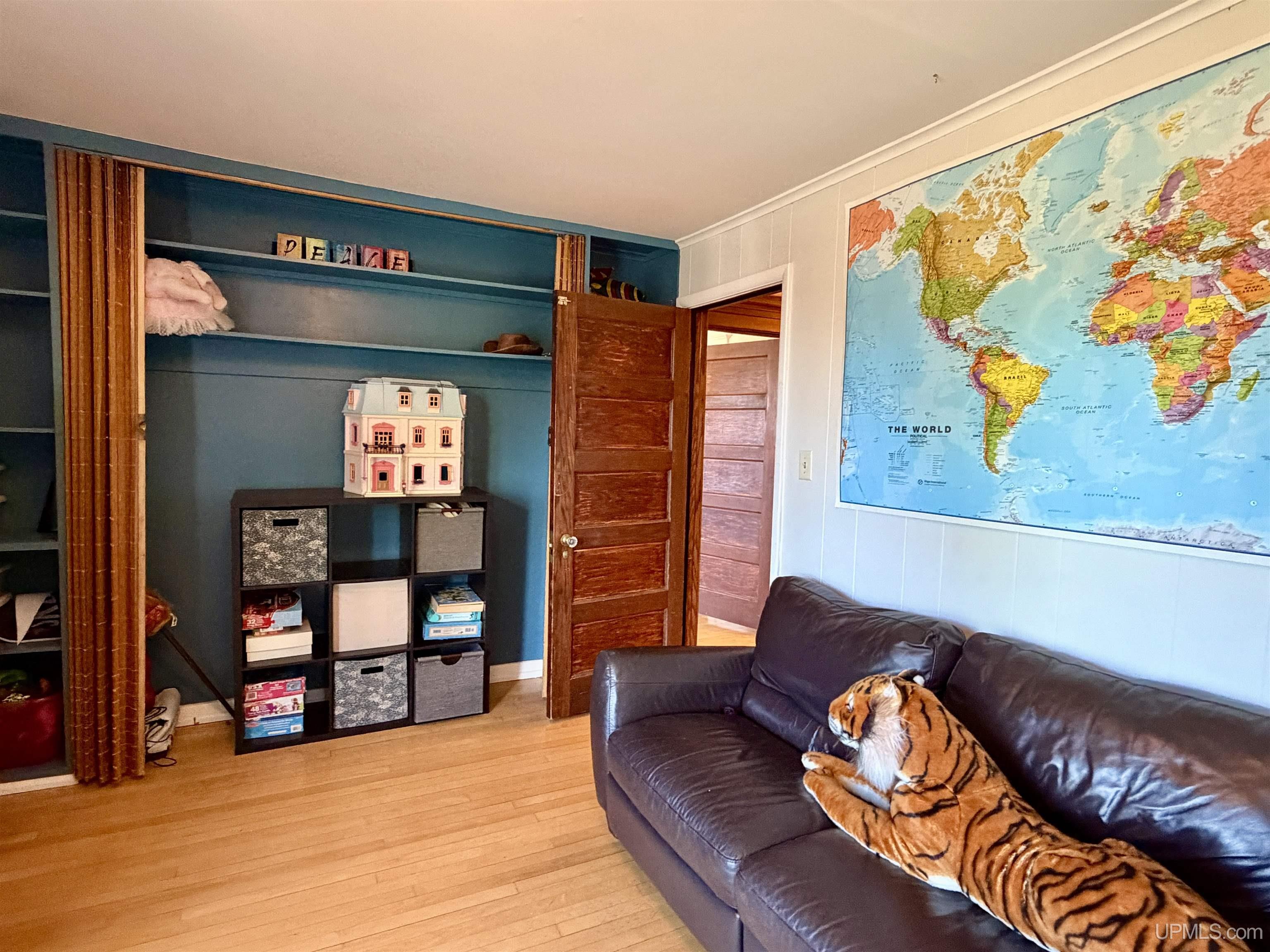 main property photo 39