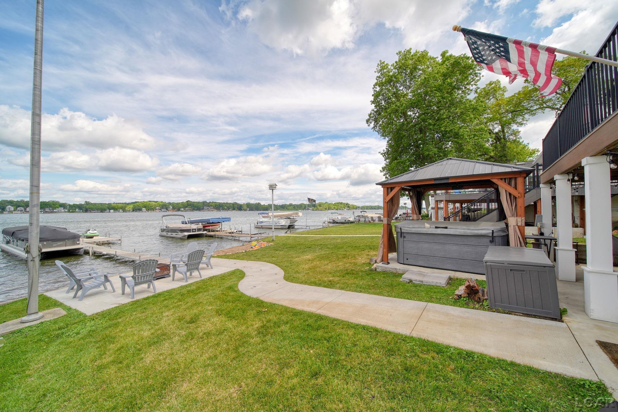 main property photo 40
