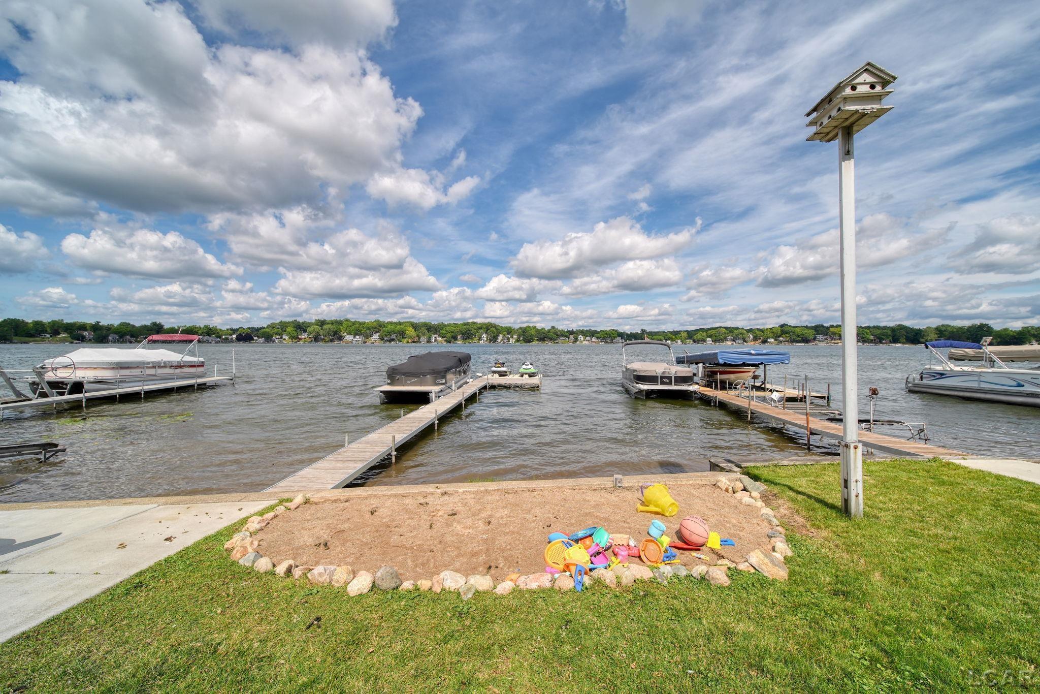 main property photo 42