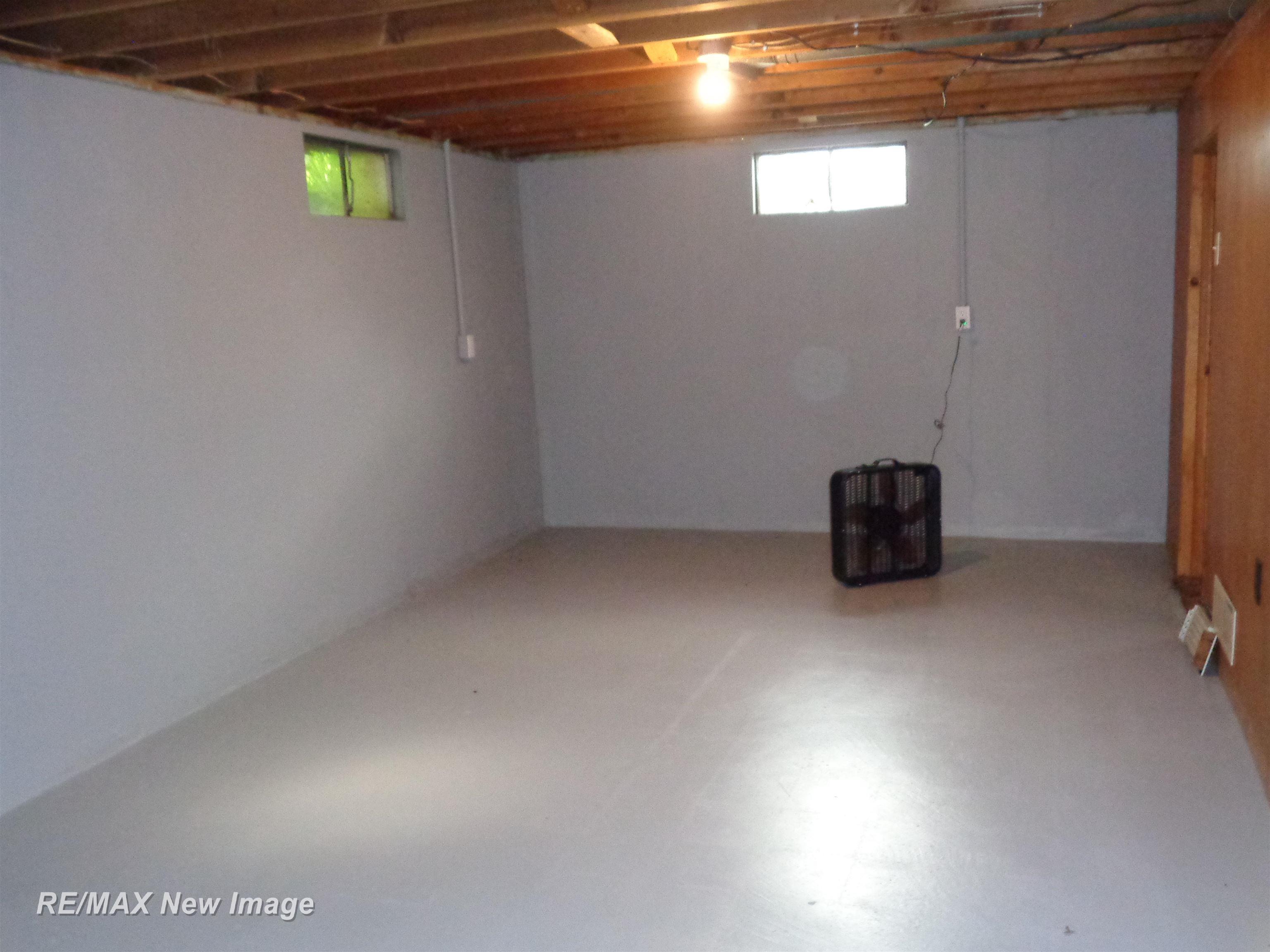 property viewer photo 19