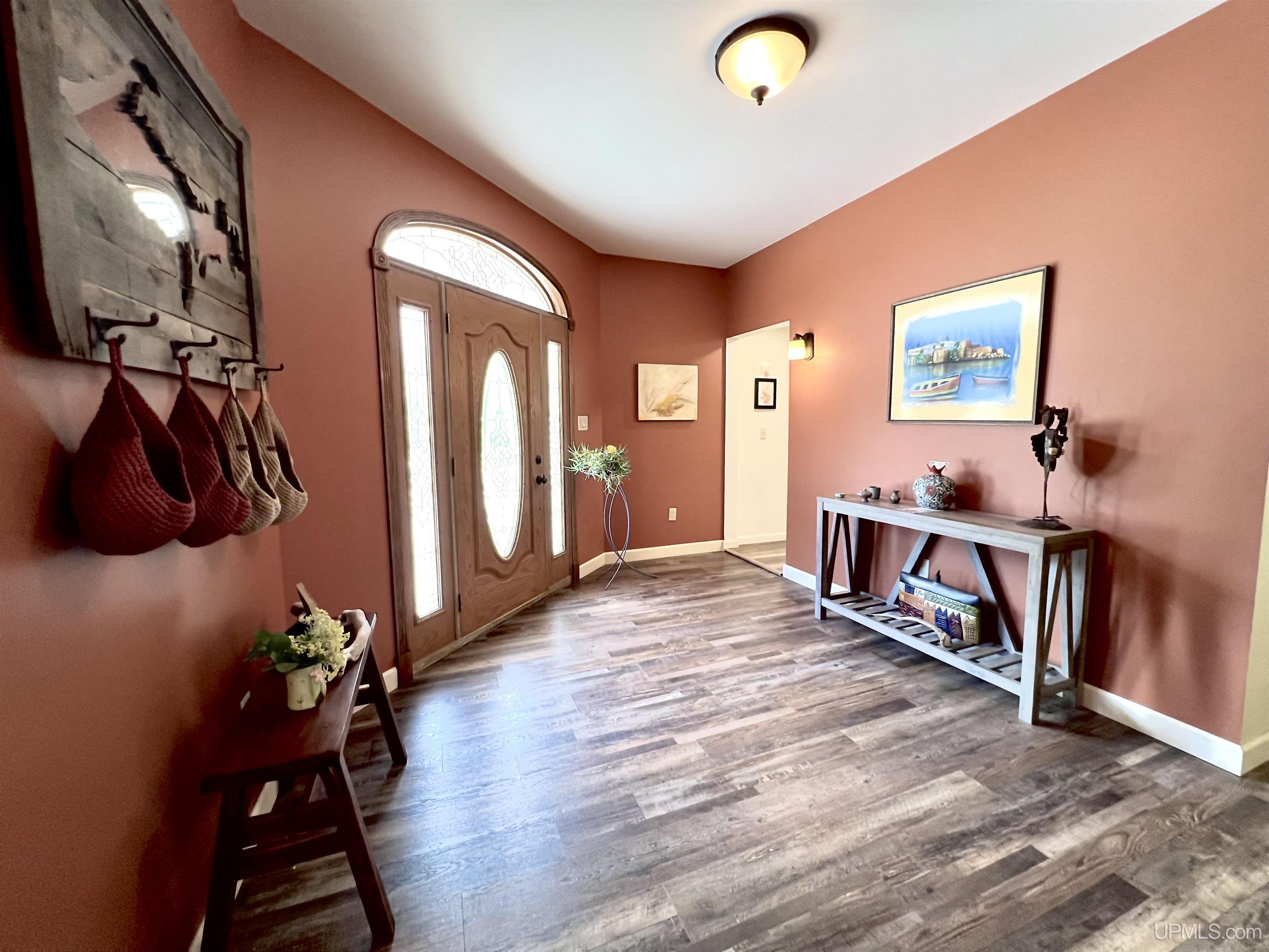 main property photo 9