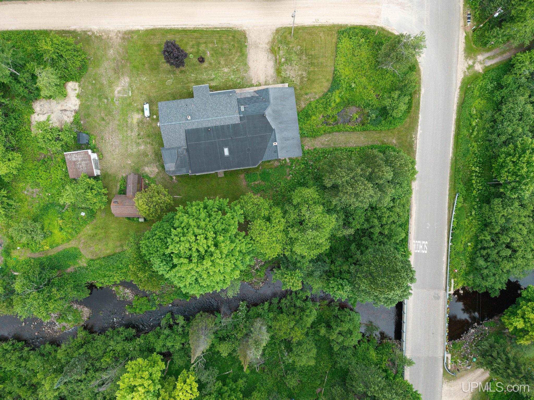 main property photo 54