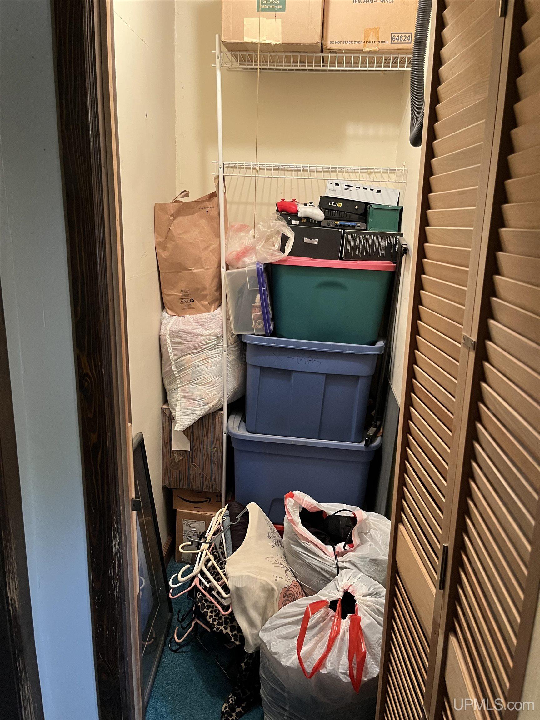 property viewer photo 19