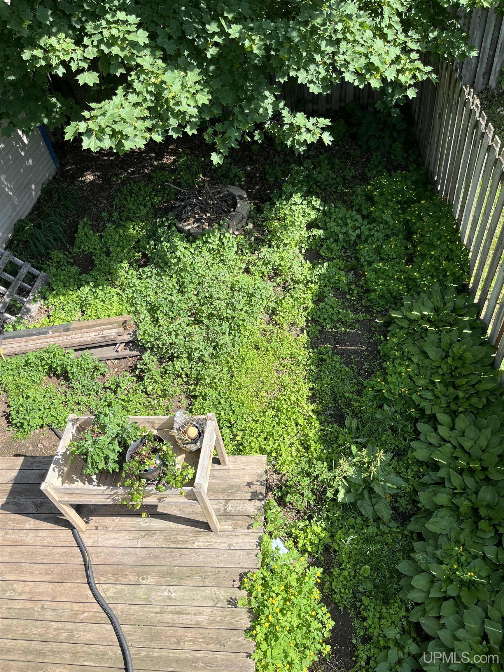 property viewer photo 25