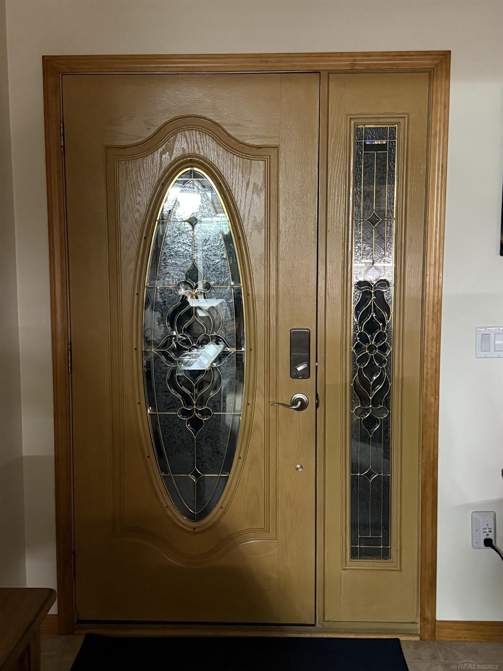 main property photo 17